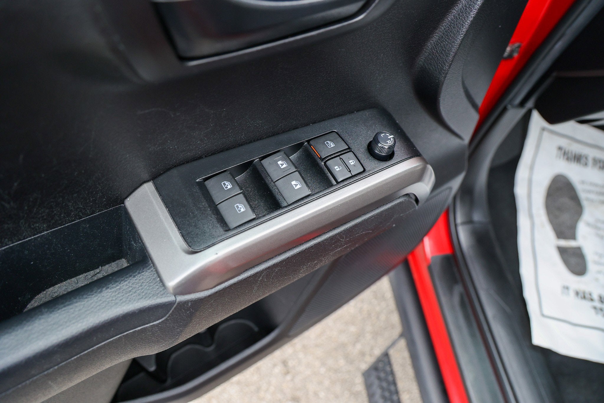 2023 Toyota TACOMA SR5 SR5