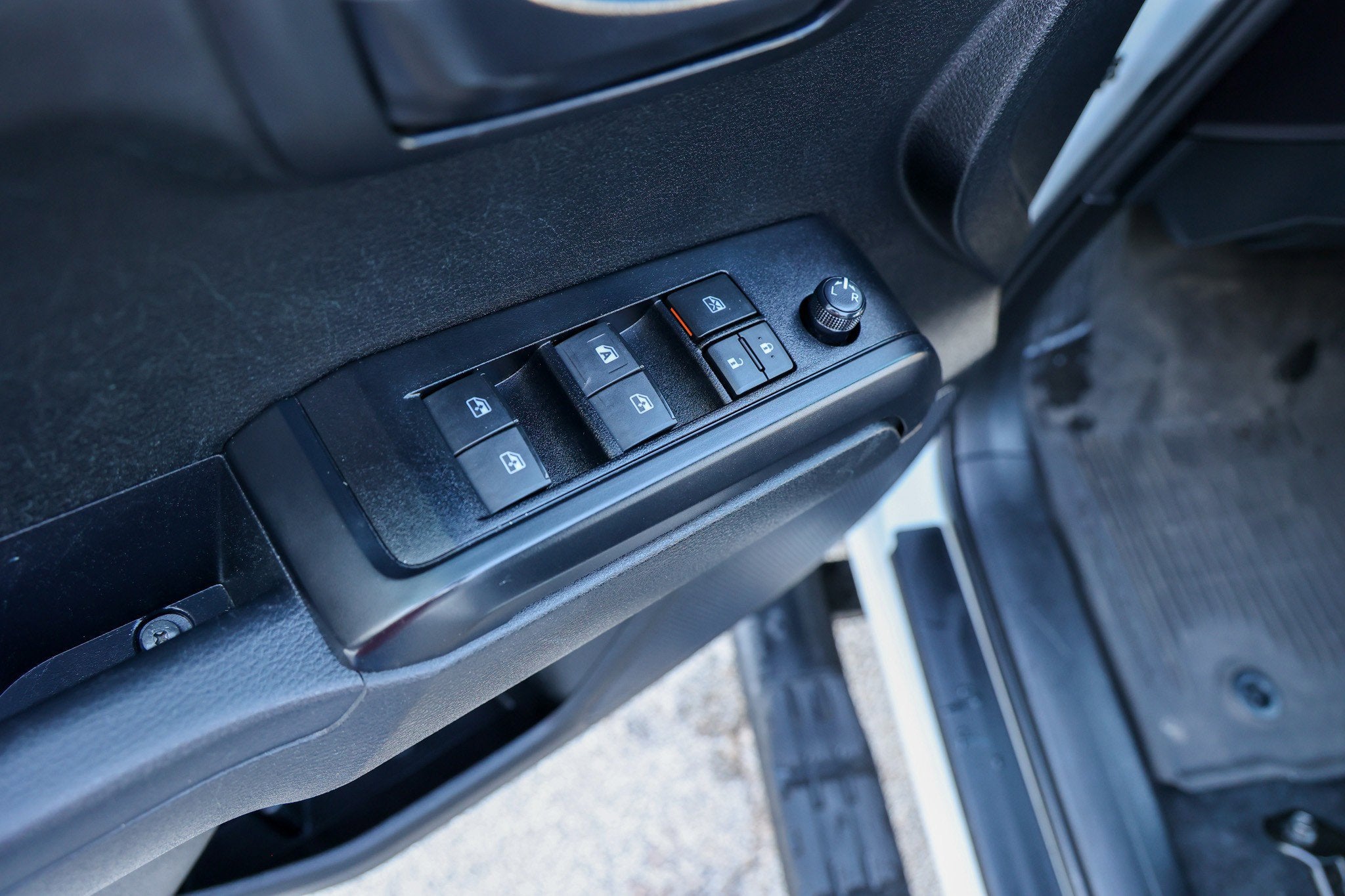 2023 Toyota TACOMA SR SR