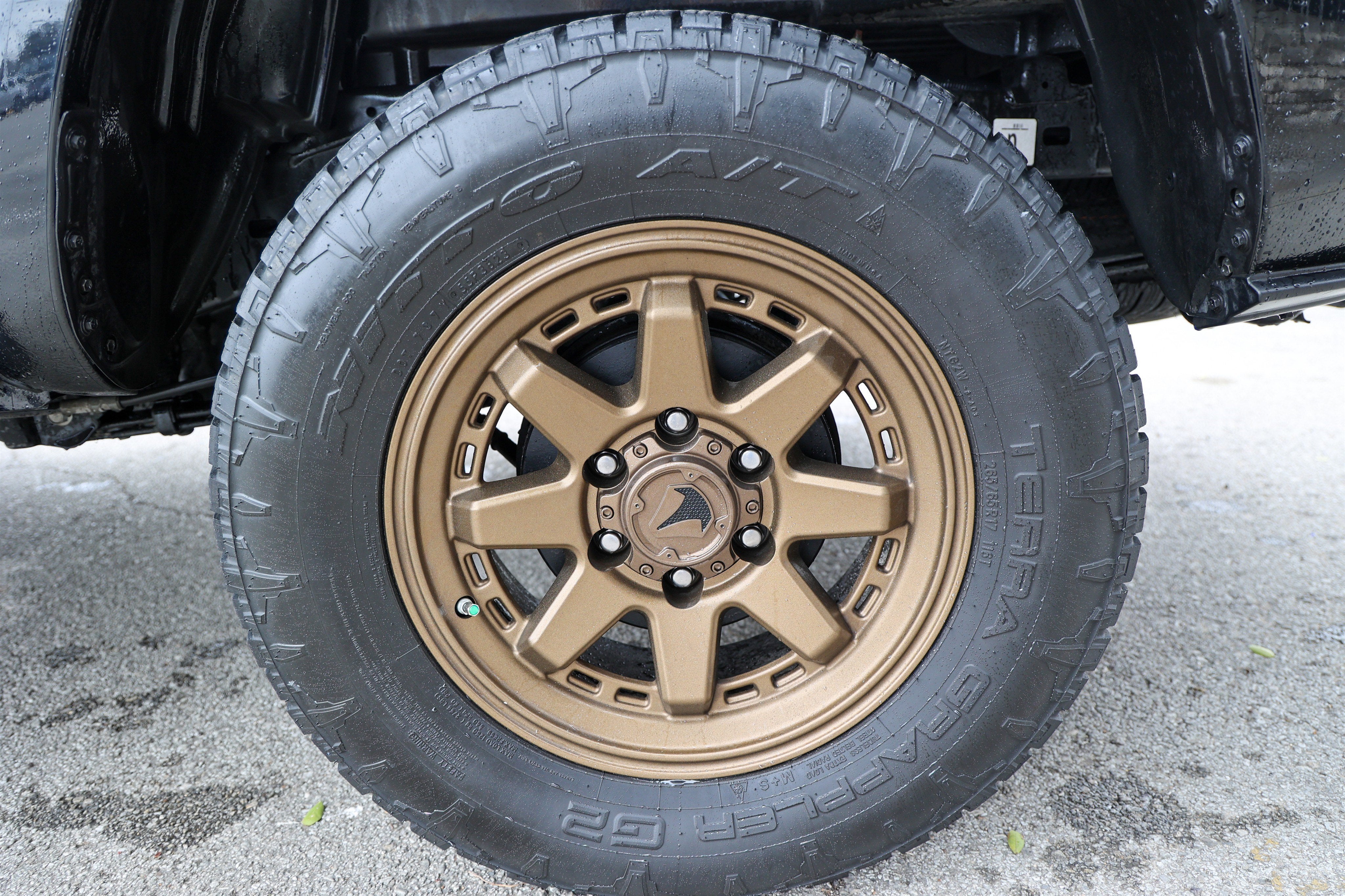 2023 Toyota TACOMA SR SR