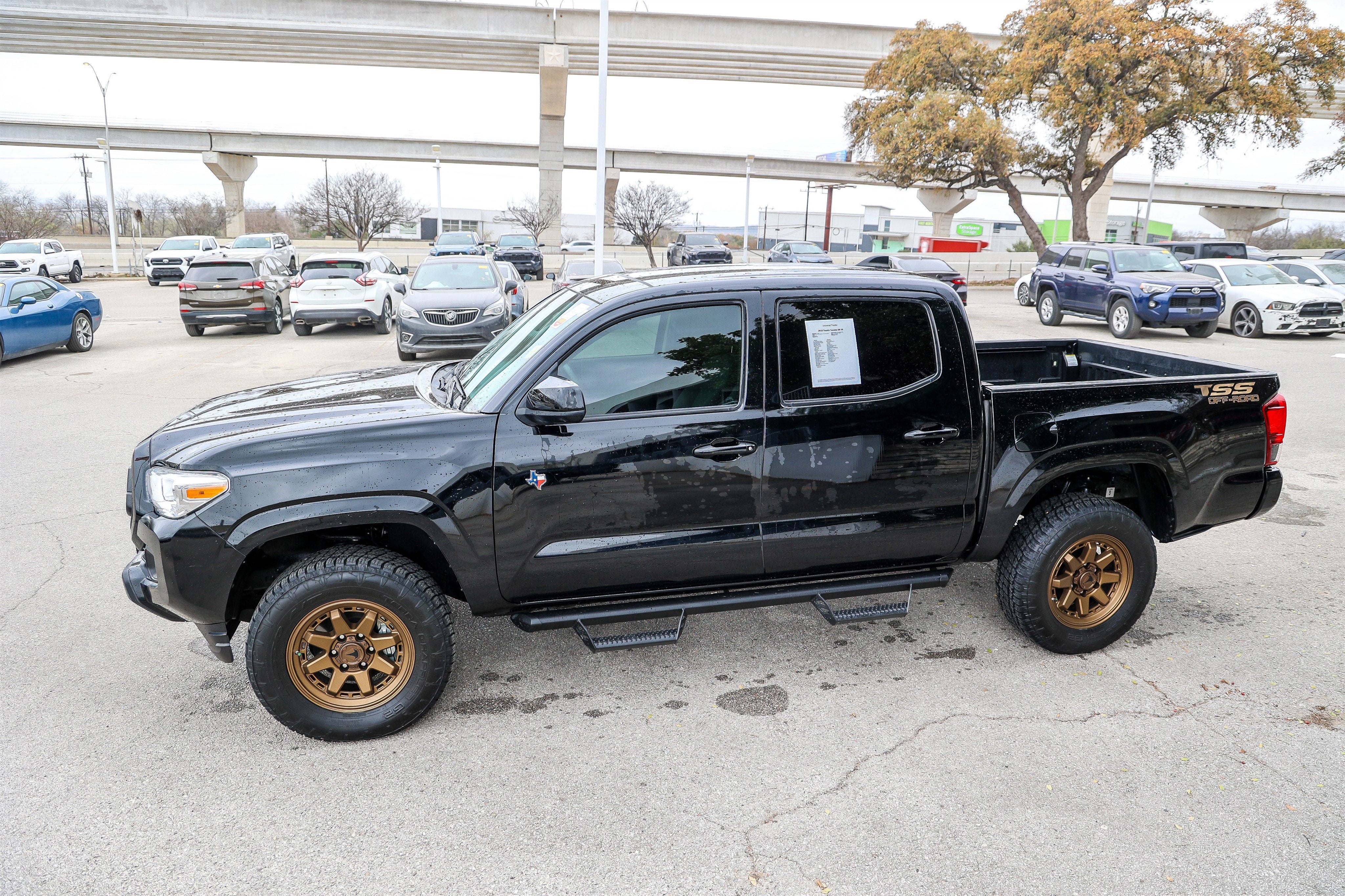 2023 Toyota TACOMA SR SR