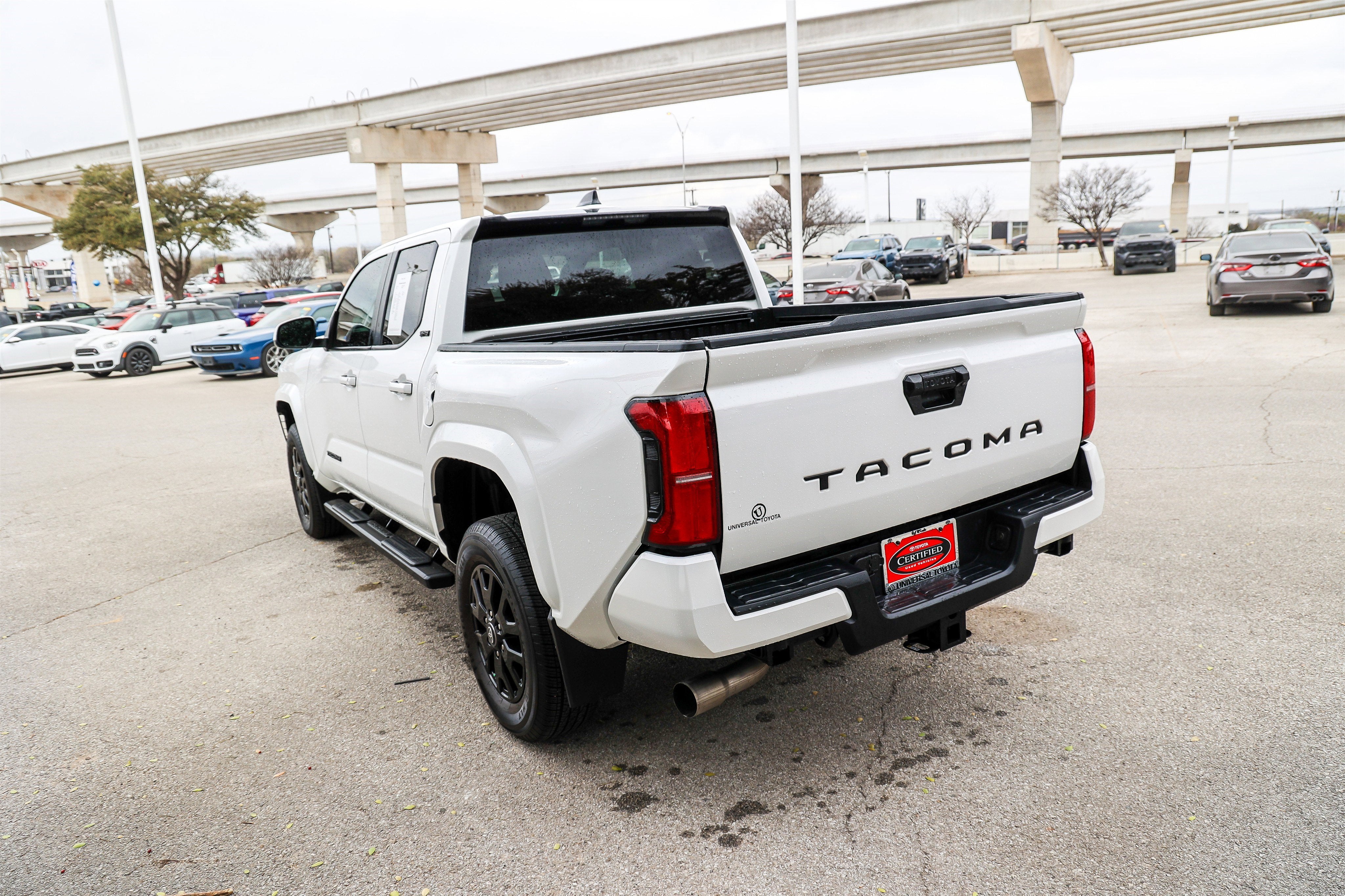 2024 Toyota TACOMA SR5 SR5