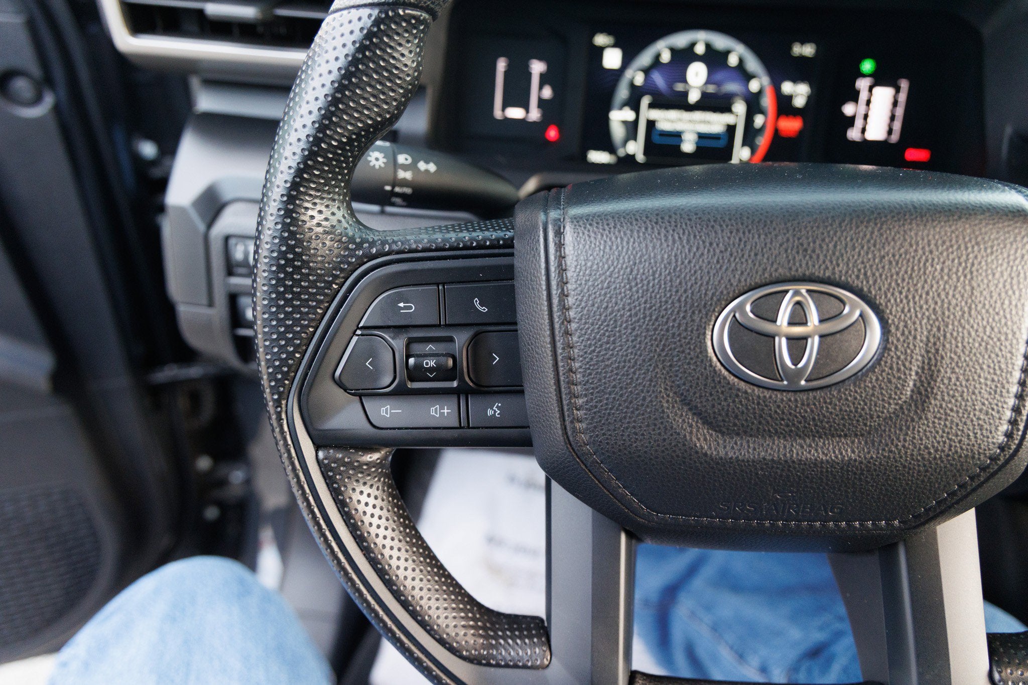 2024 Toyota TACOMA SR SR