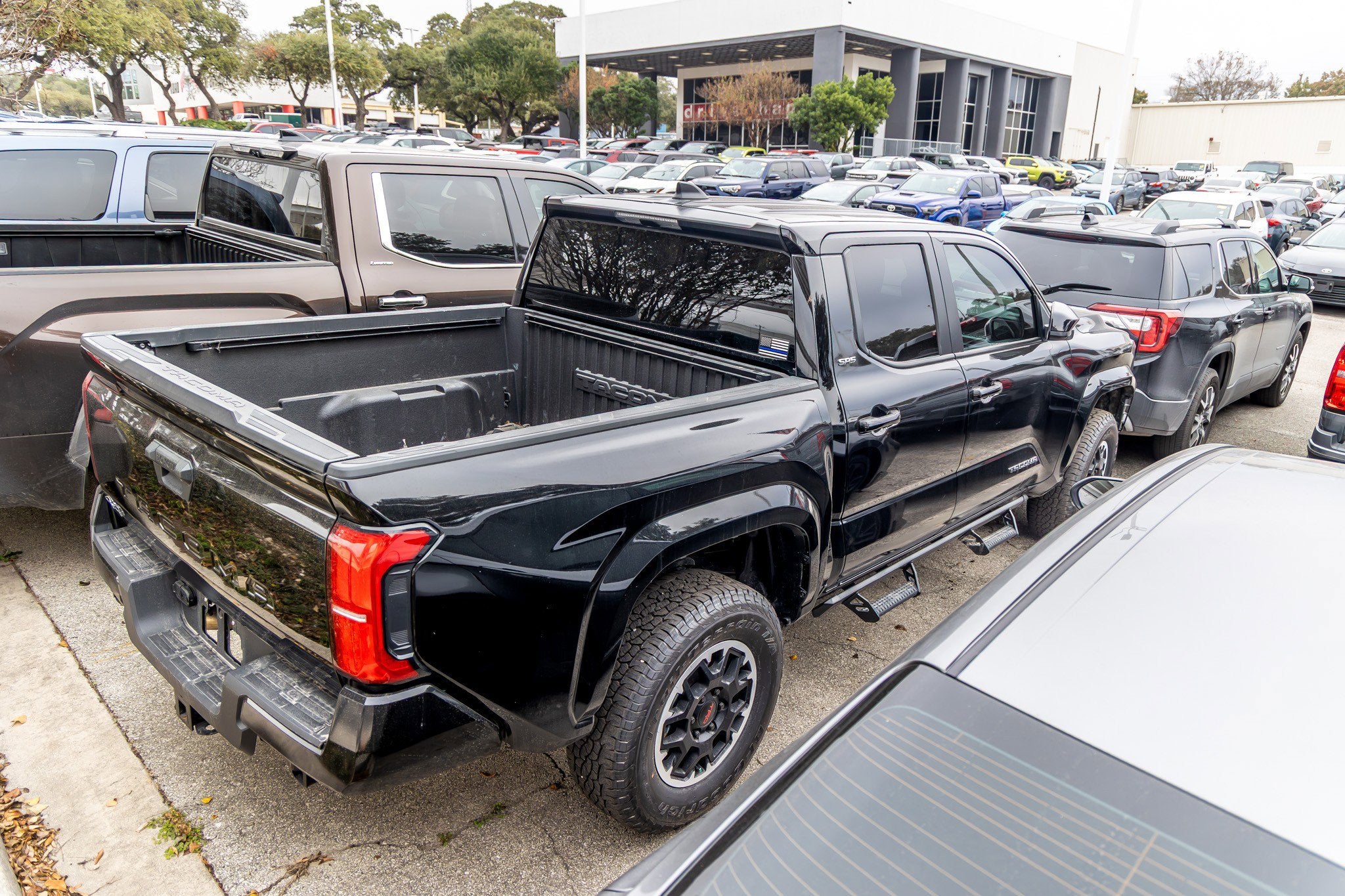 2024 Toyota TACOMA SR5 SR5