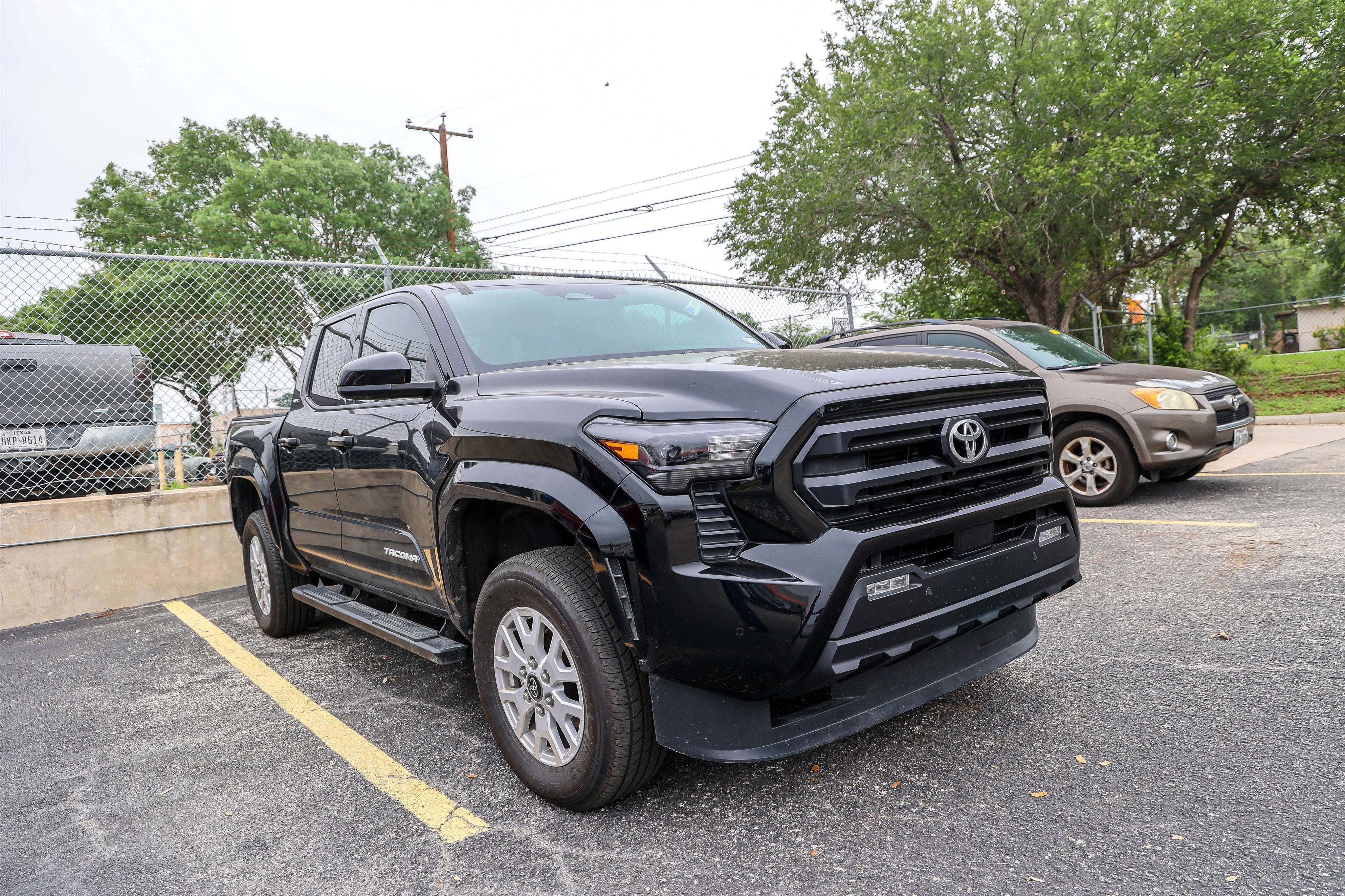 2025 Toyota TACOMA SR5 SR5