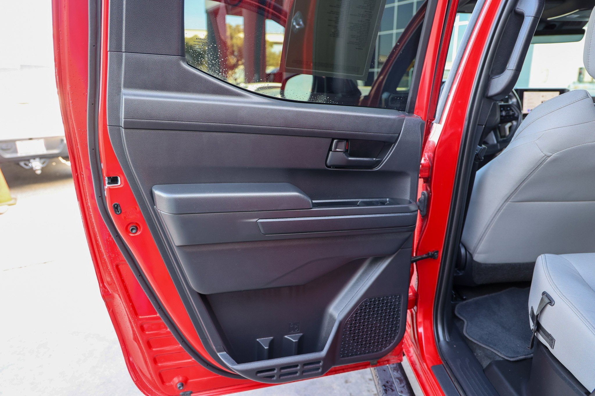 2025 Toyota TACOMA SR5 SR5