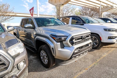 2025 Toyota TACOMA SR5 SR5