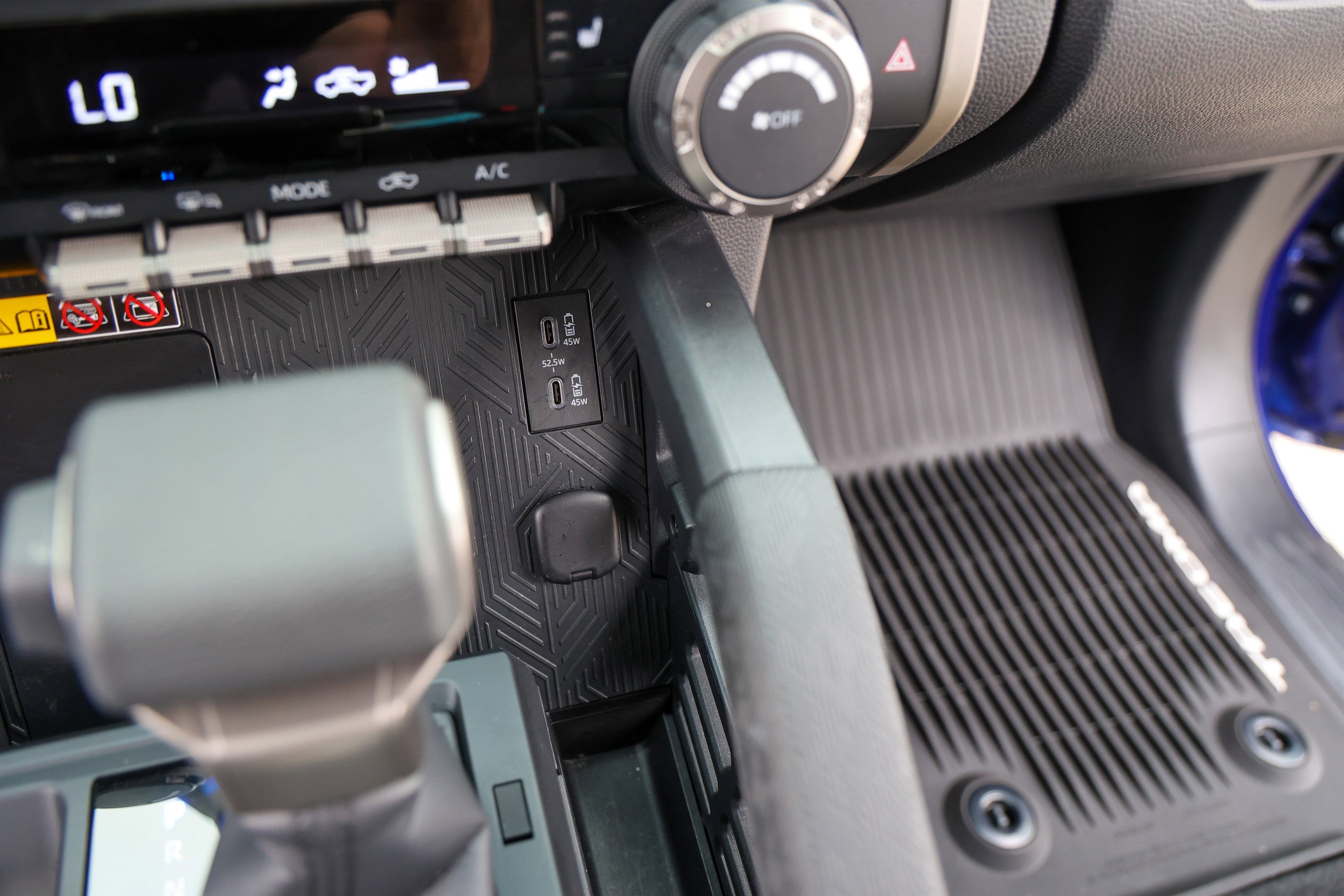 2025 Toyota TACOMA SR5 SR5