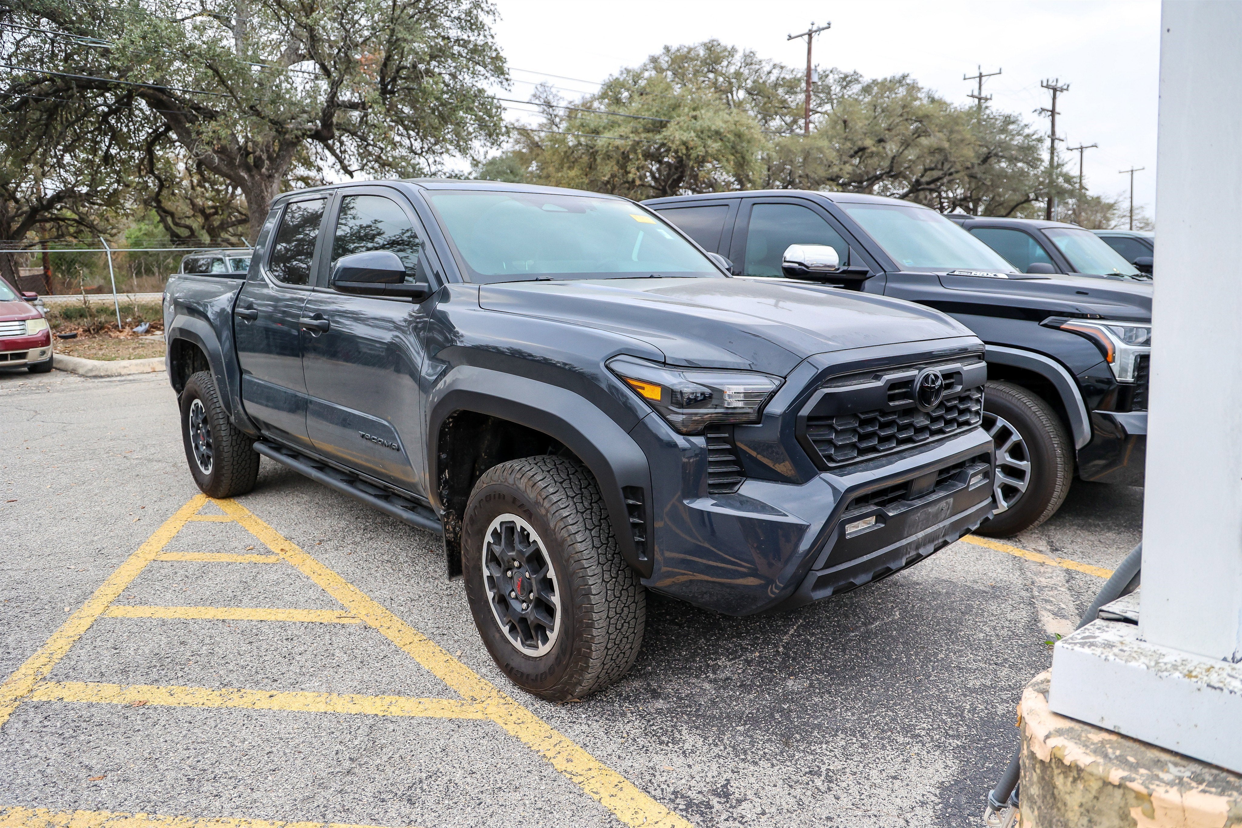 2024 Toyota TACOMA TRD OFFRD TRD Off Road