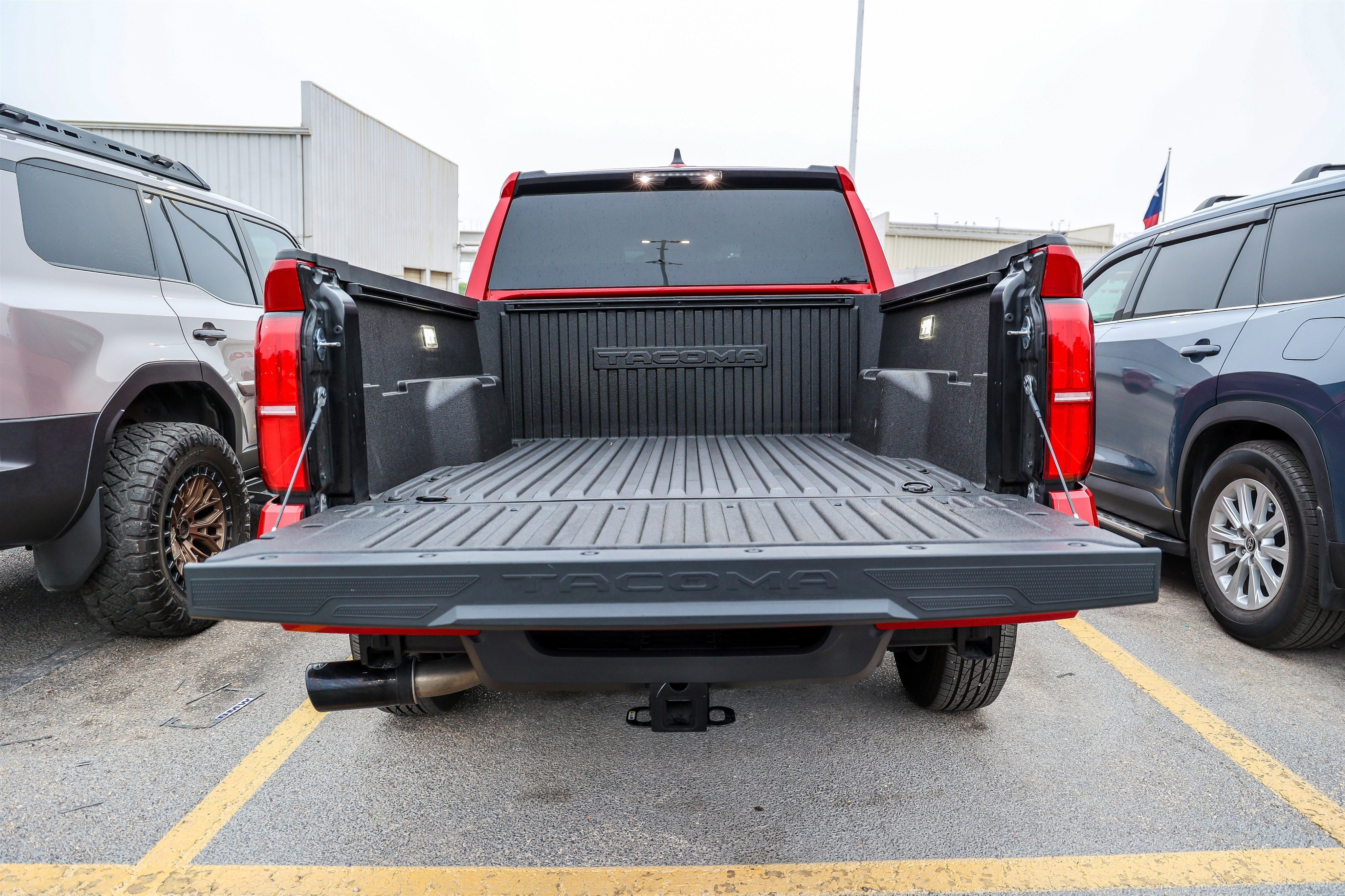 2026 Toyota Tacoma 4WD SR5