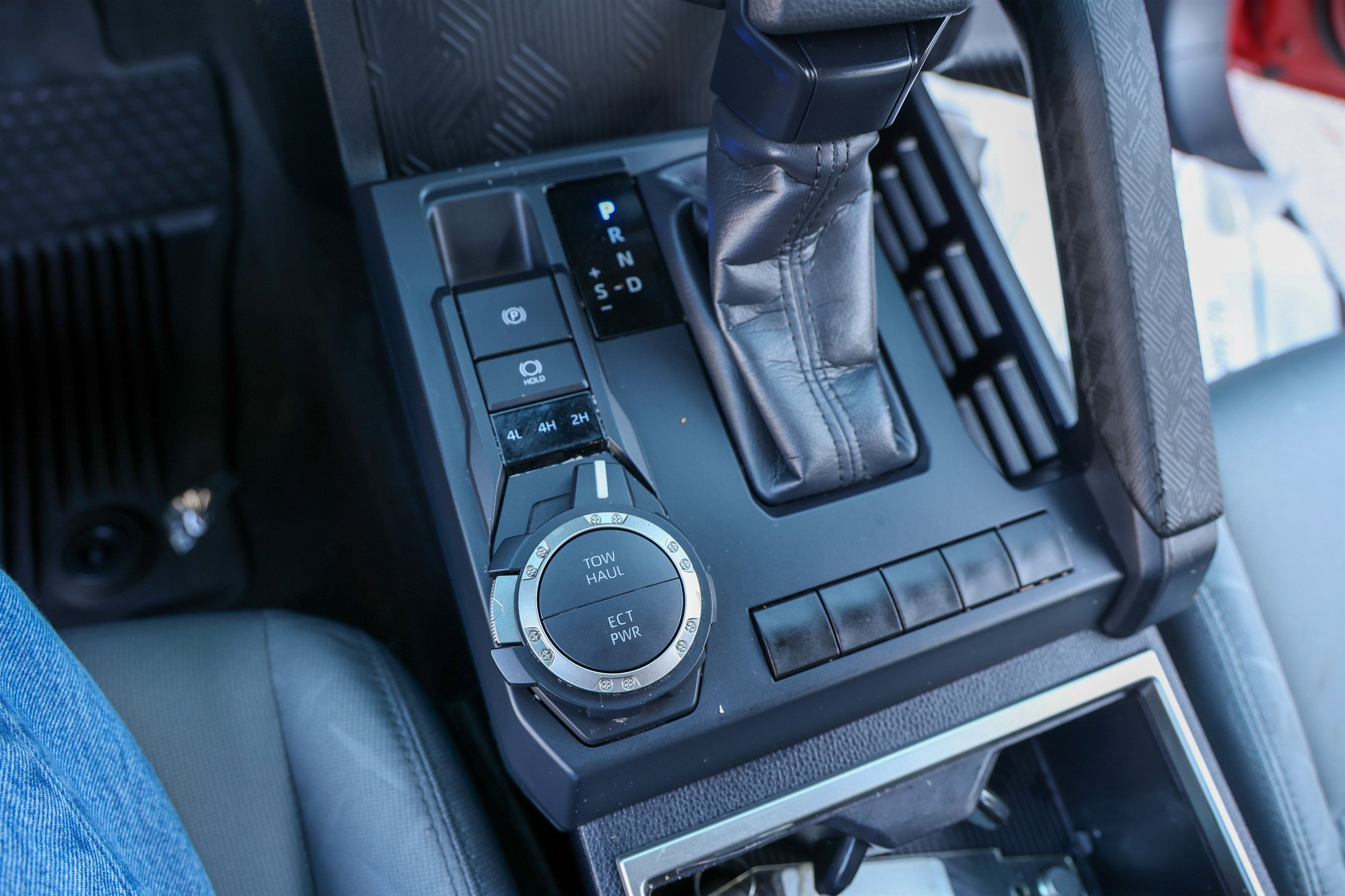 2026 Toyota TACOMA SR5 SR5