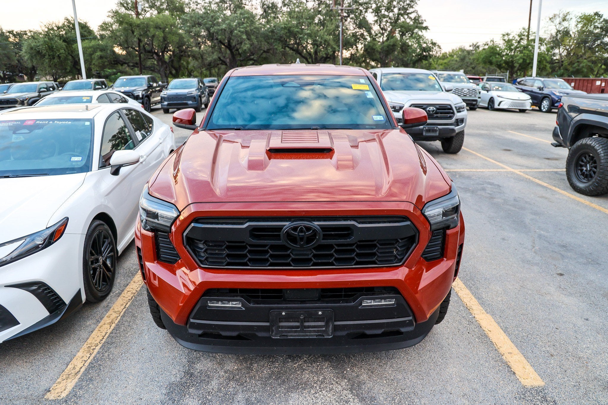 2025 Toyota Tacoma i-FORCE MAX TRD Sport Hybrid