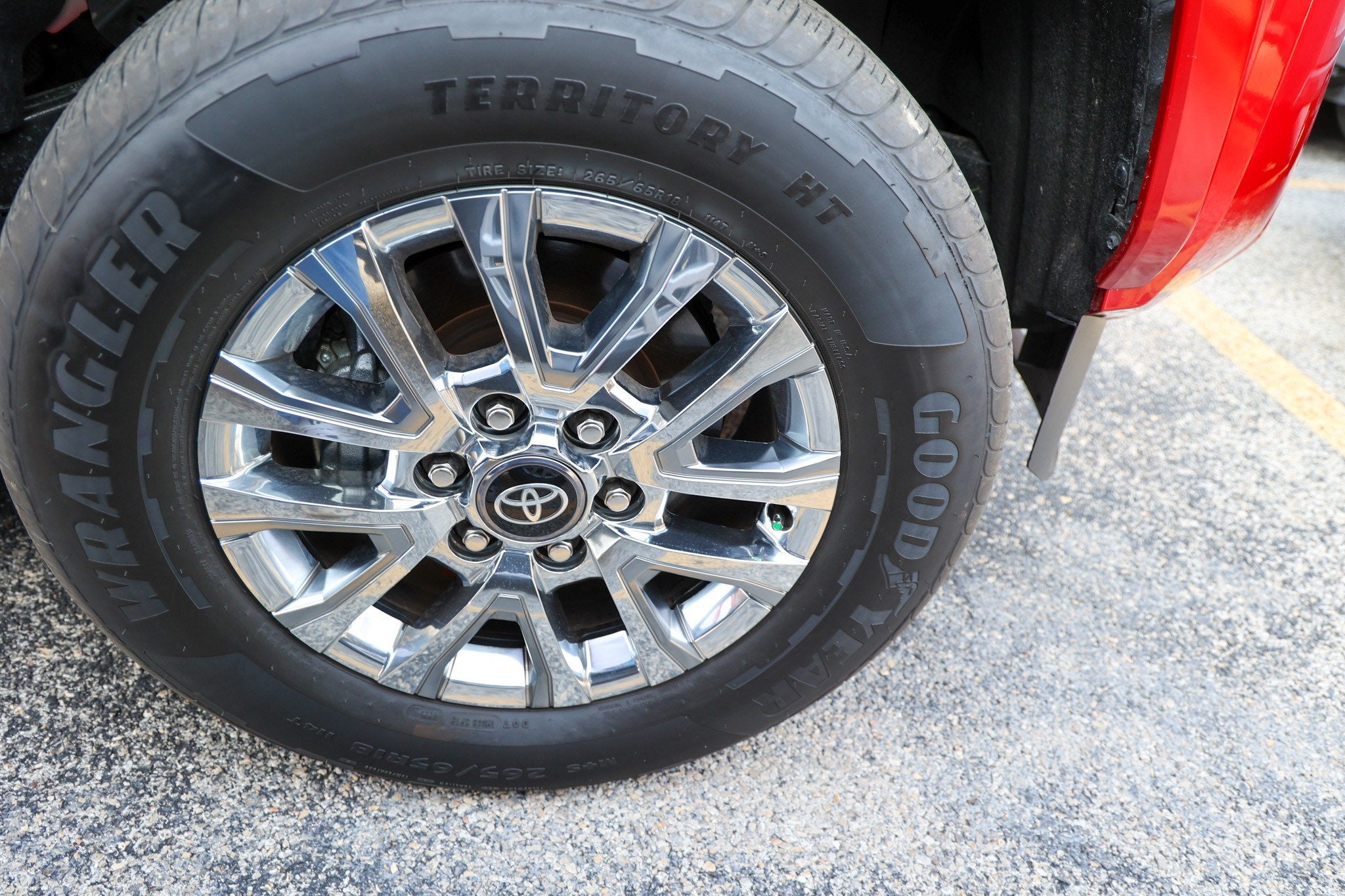 2026 Toyota Tacoma i-FORCE MAX Limited Hybrid