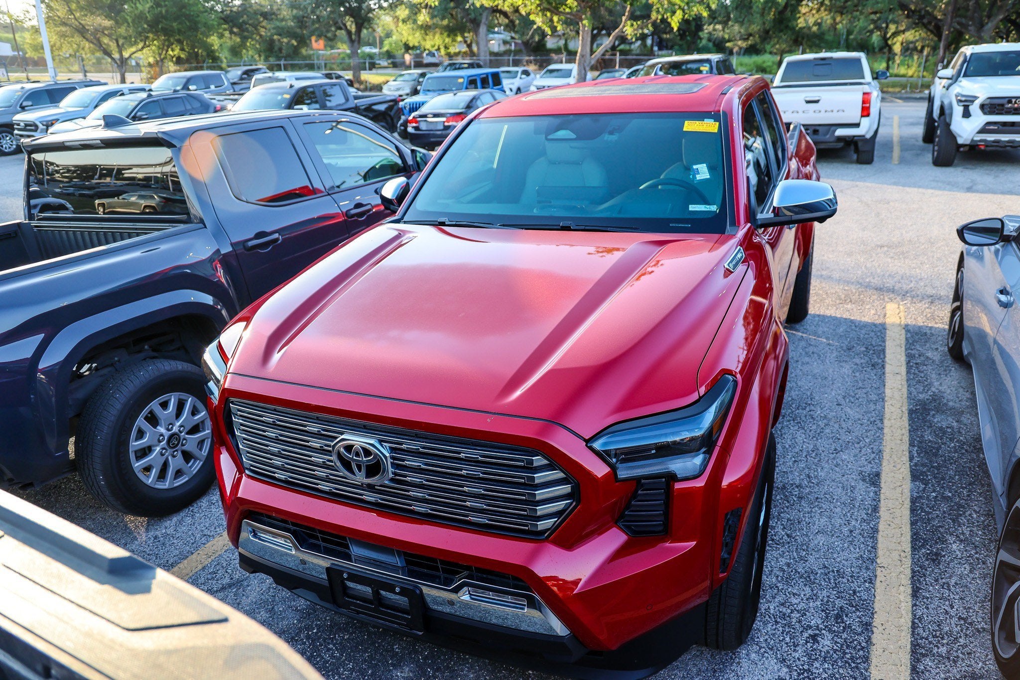 2026 Toyota Tacoma i-FORCE MAX Limited Hybrid