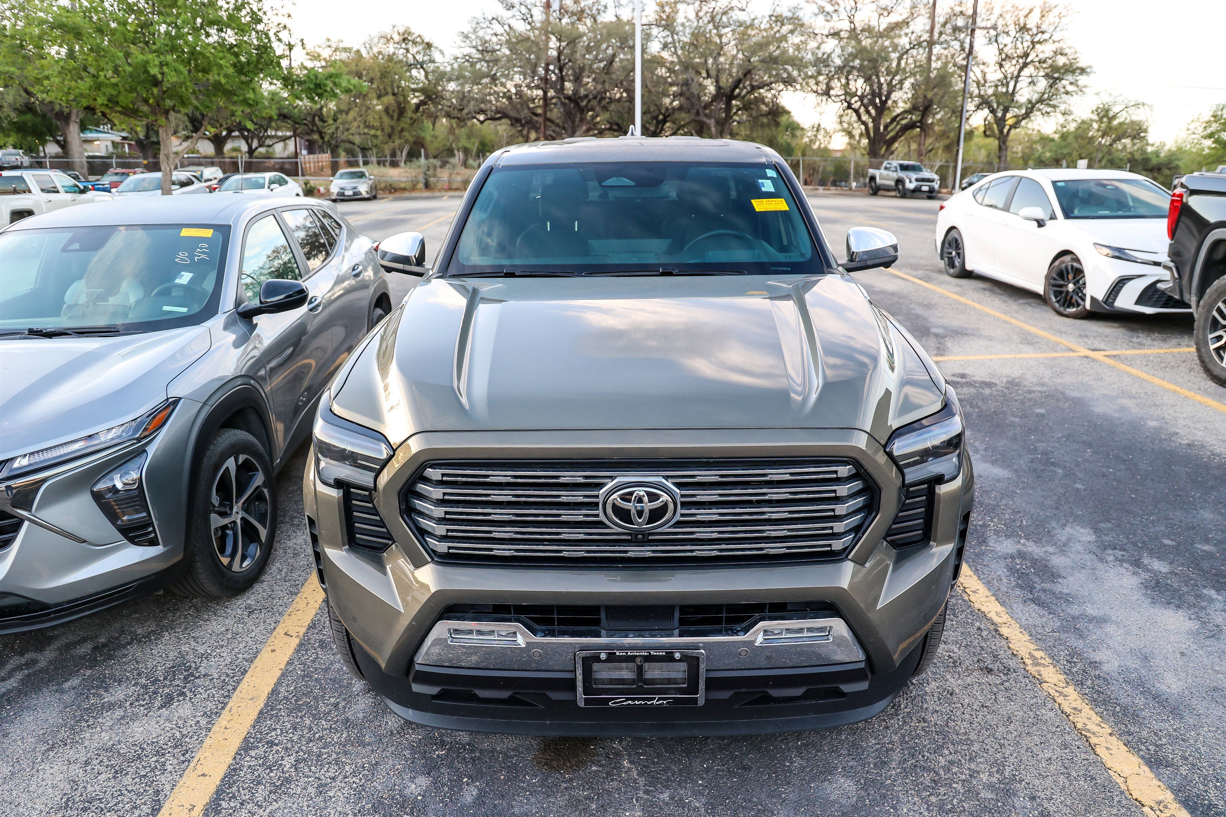 2025 Toyota TACOMA LTD HV Limited Hybrid