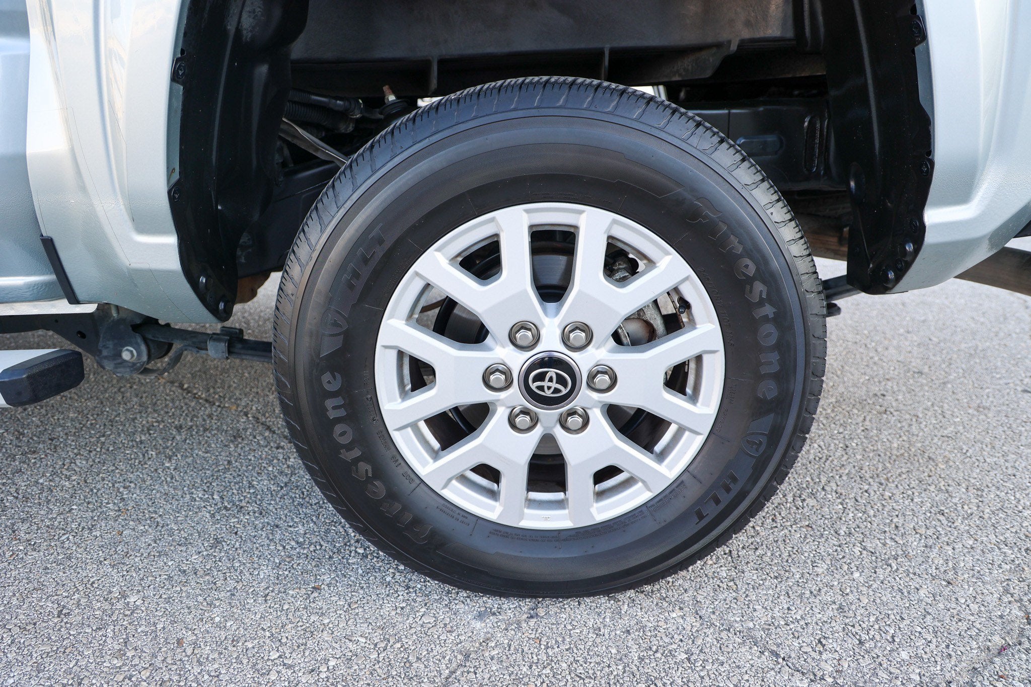 2025 Toyota Tacoma 4WD SR