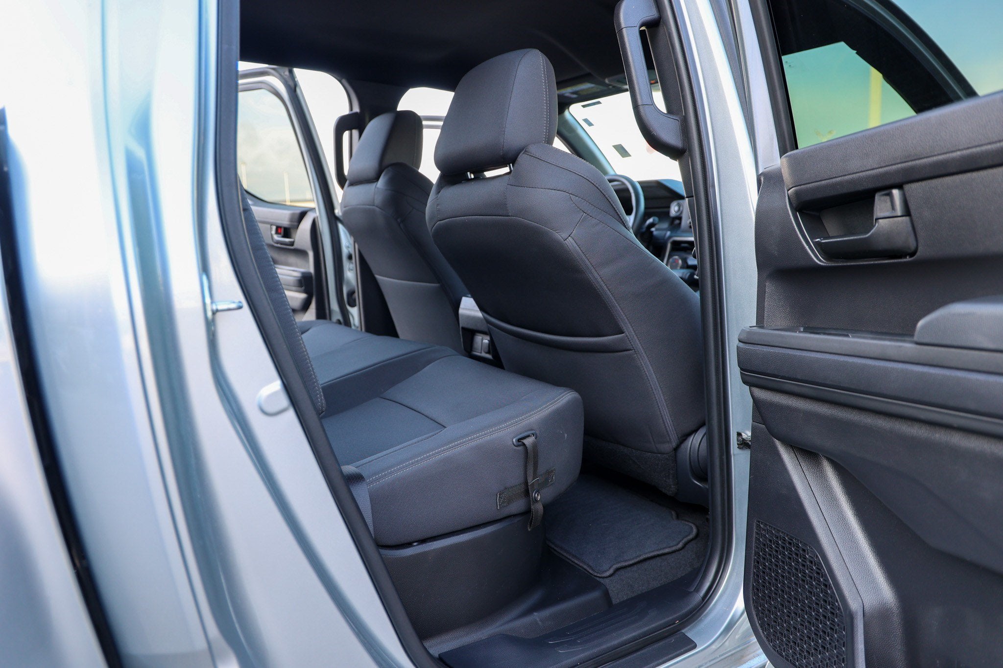 2025 Toyota Tacoma 4WD SR