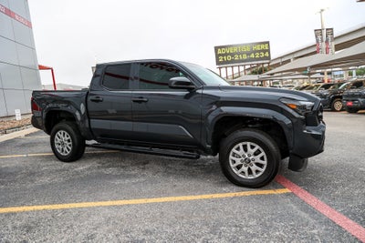 2025 Toyota Tacoma SR