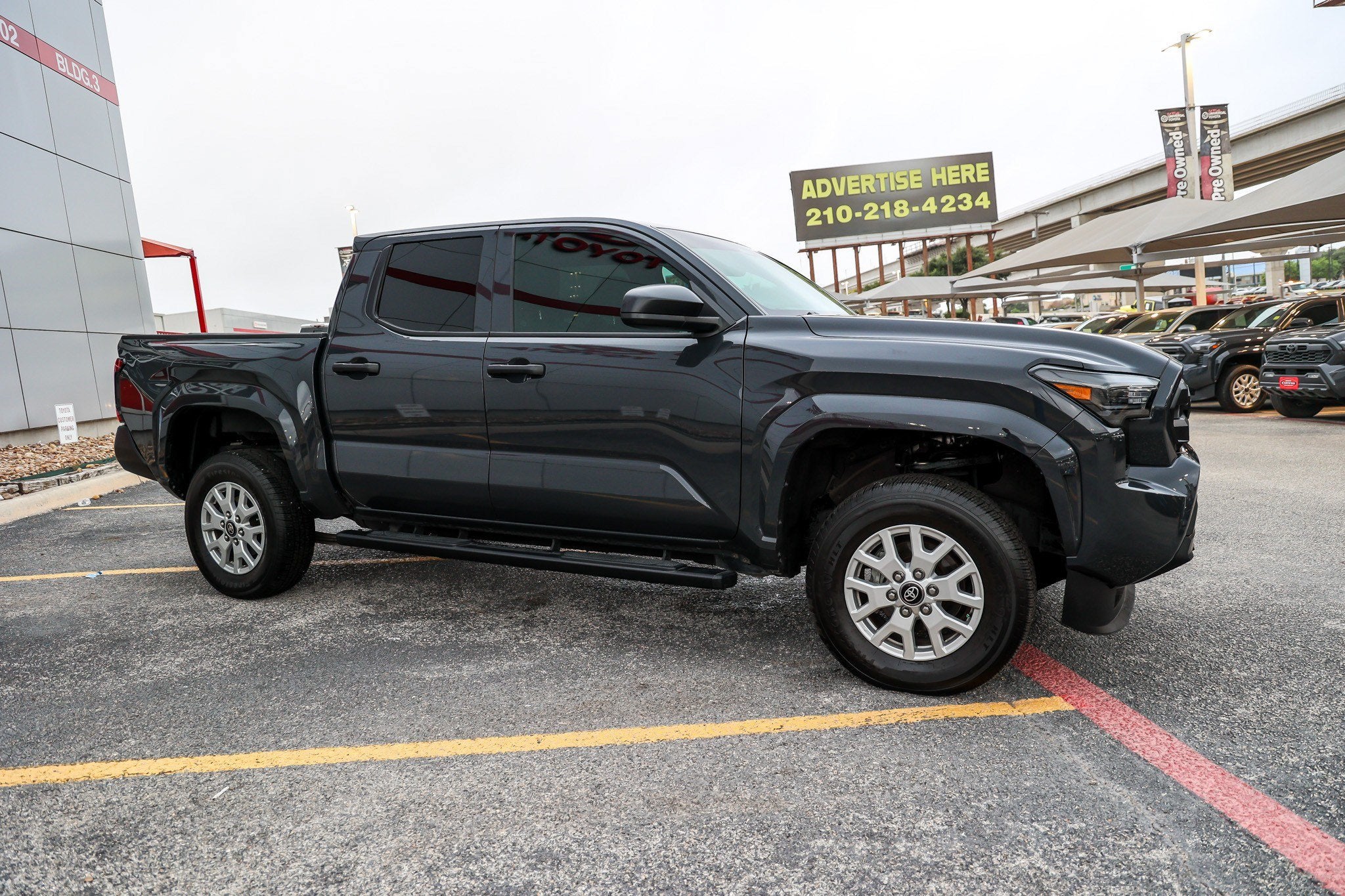 2025 Toyota Tacoma SR