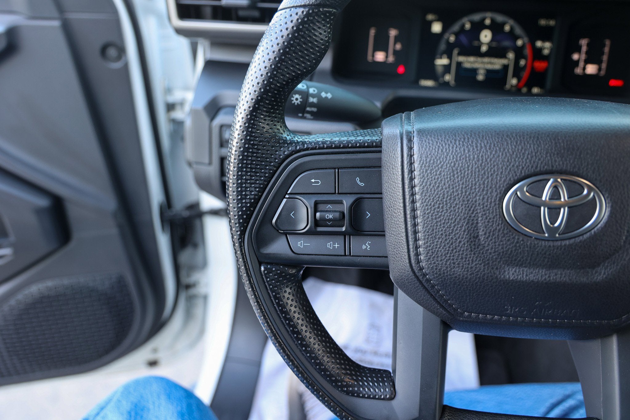 2024 Toyota TACOMA SR SR