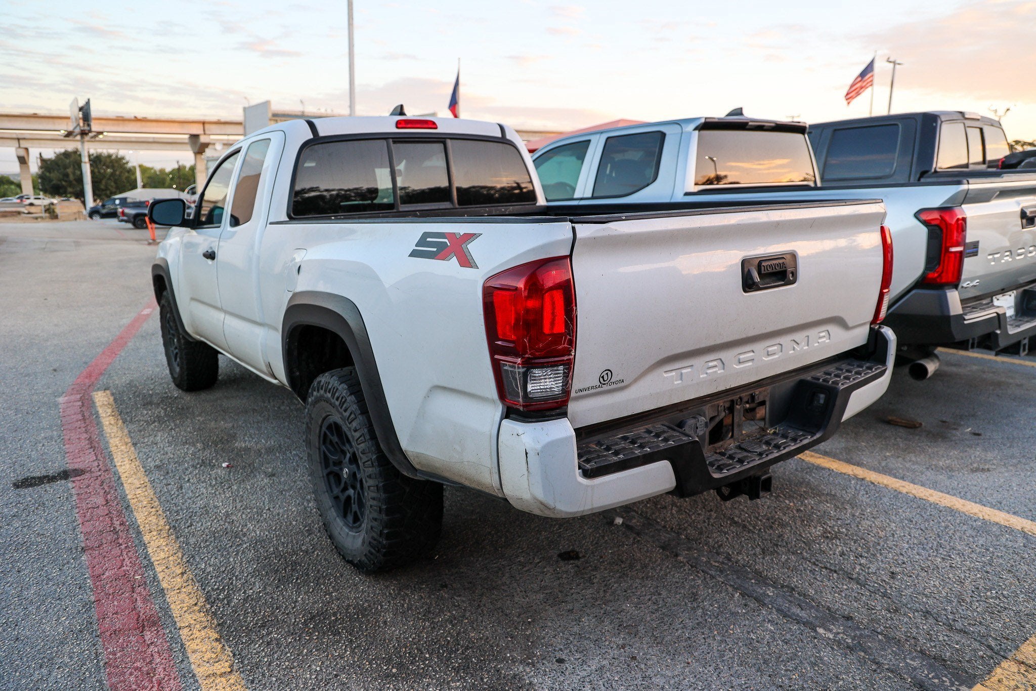 2022 Toyota Tacoma SR