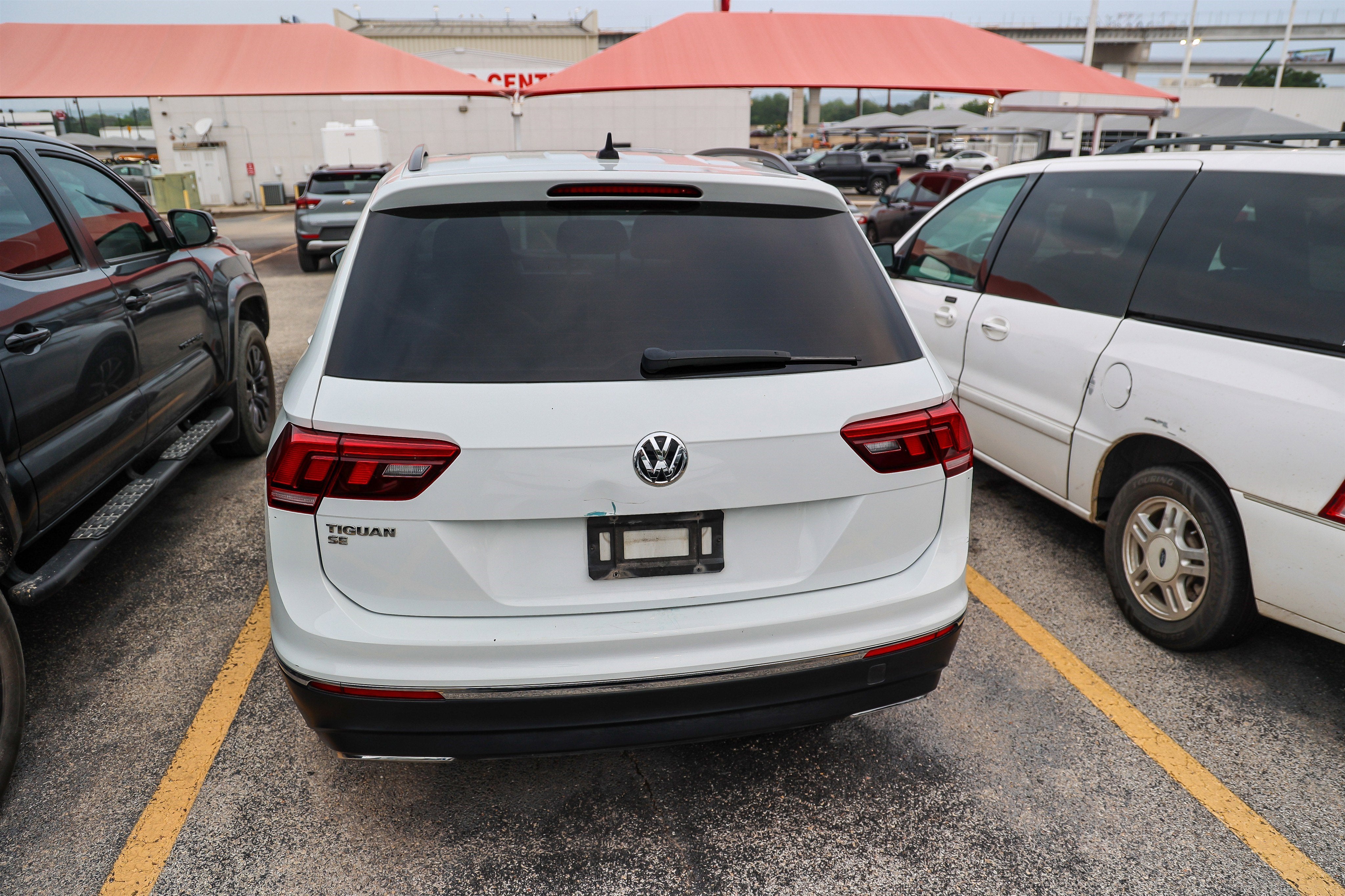 2021 Volkswagen Tiguan SE