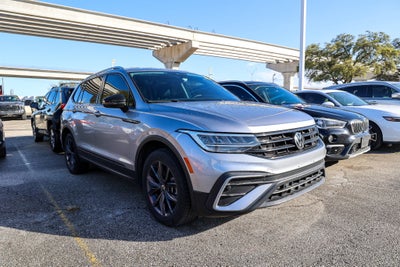2023 Volkswagen Tiguan SE