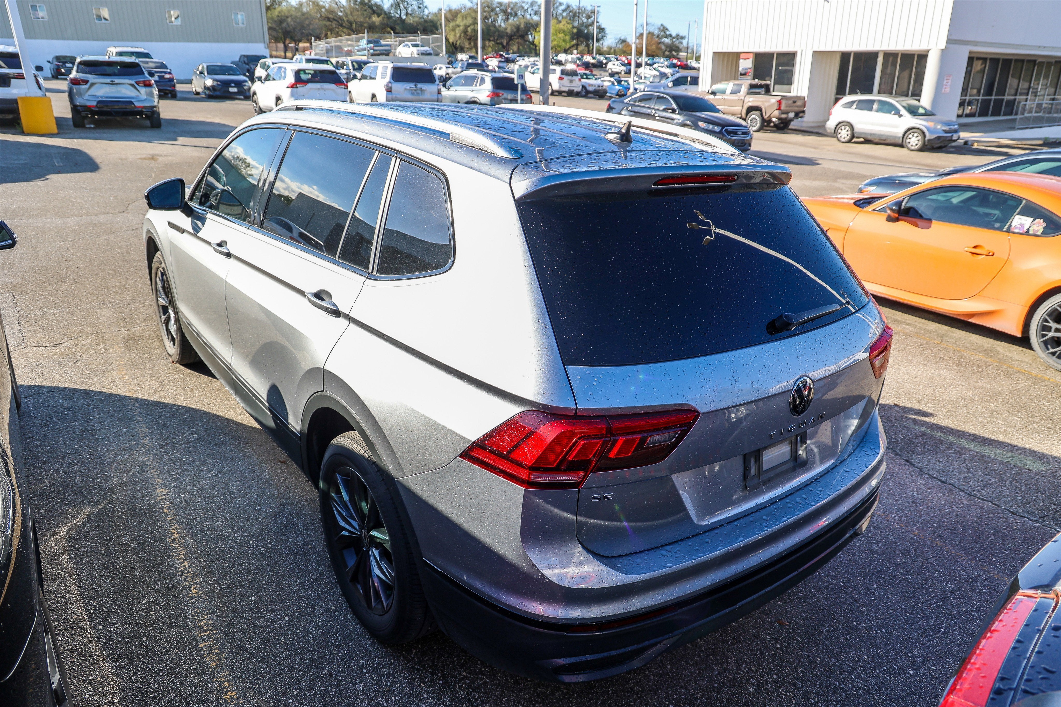 2023 Volkswagen Tiguan SE