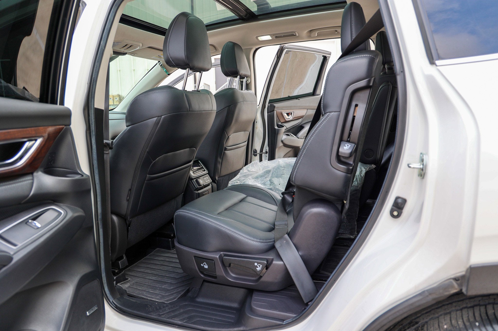 2023 Subaru Ascent Touring