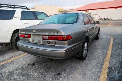 1998 Toyota CAMRY LE