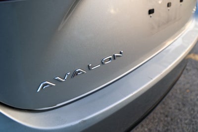 2016 Toyota Avalon XLE