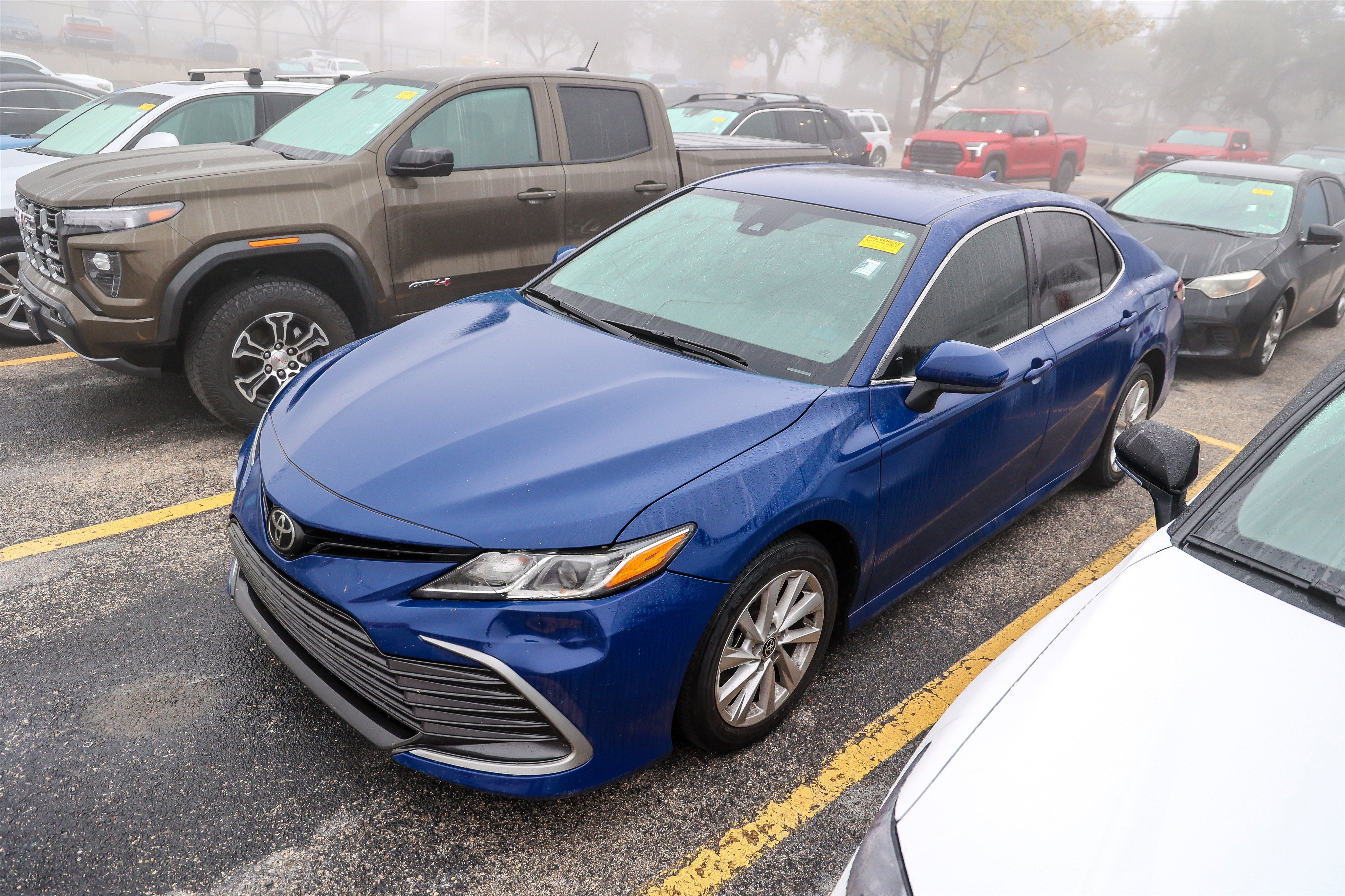 2023 Toyota CAMRY LE