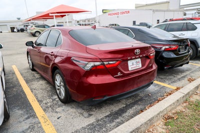 2022 Toyota CAMRY LE