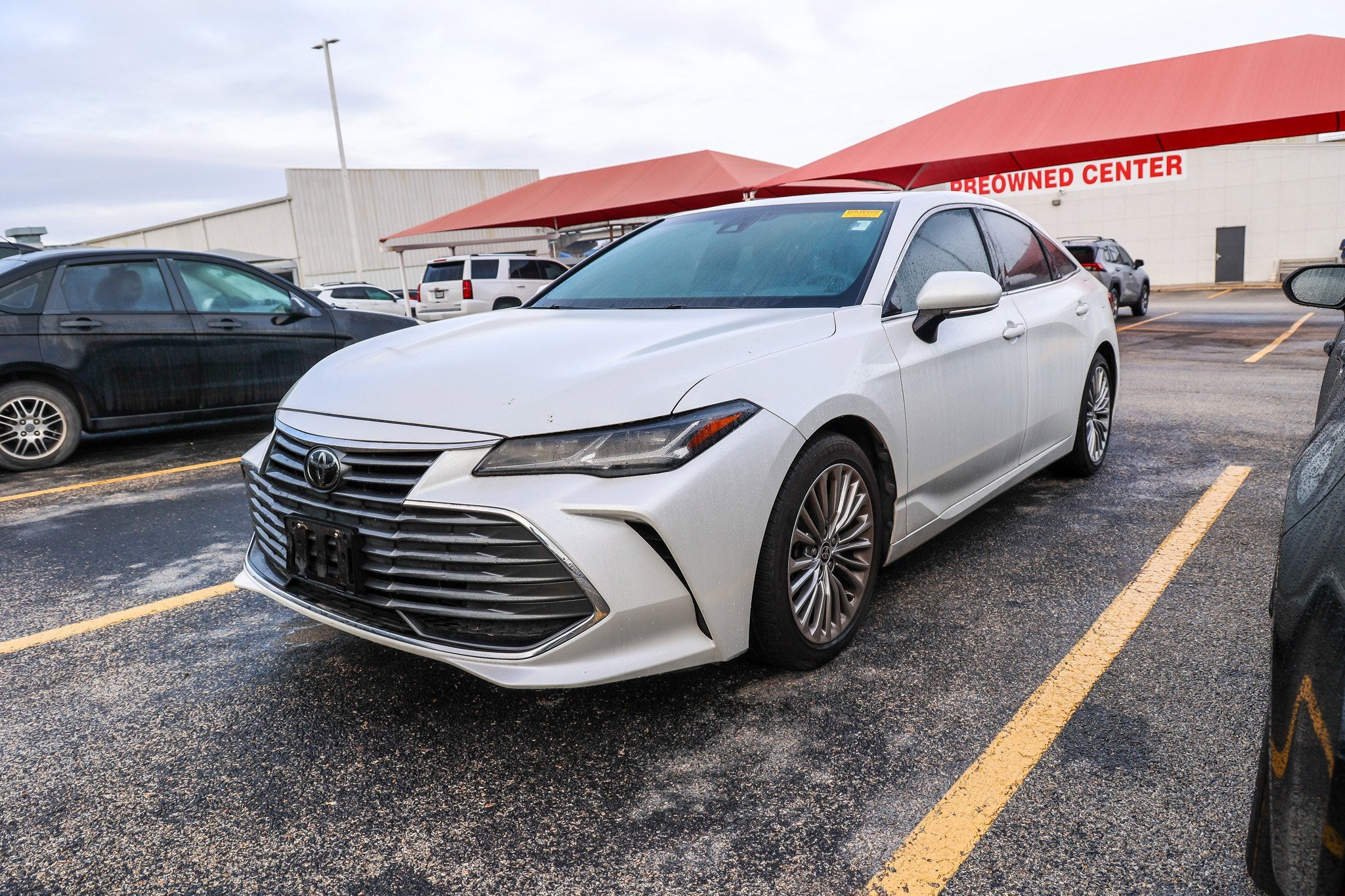 2021 Toyota AVALON Limited