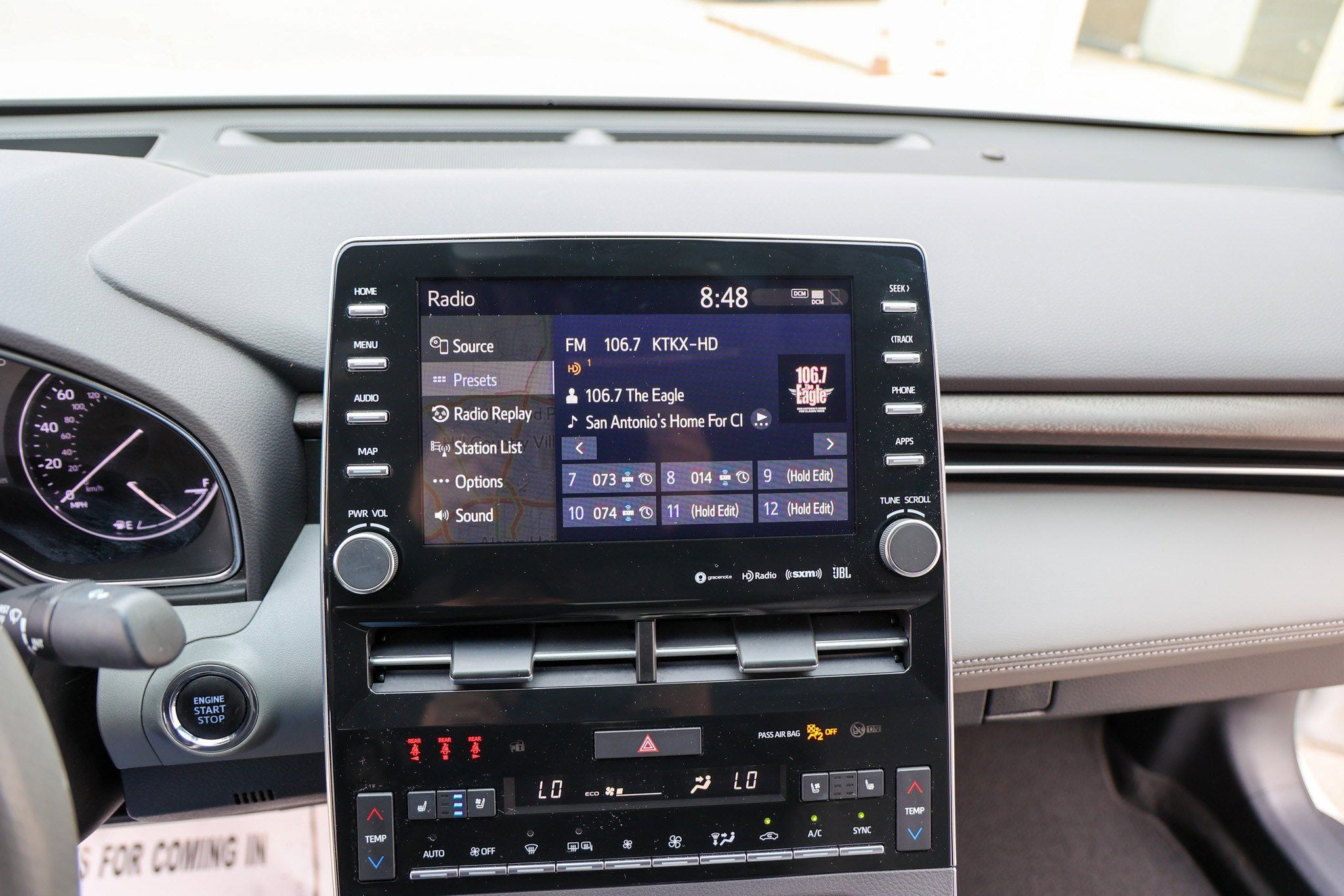 2021 Toyota AVALON Limited