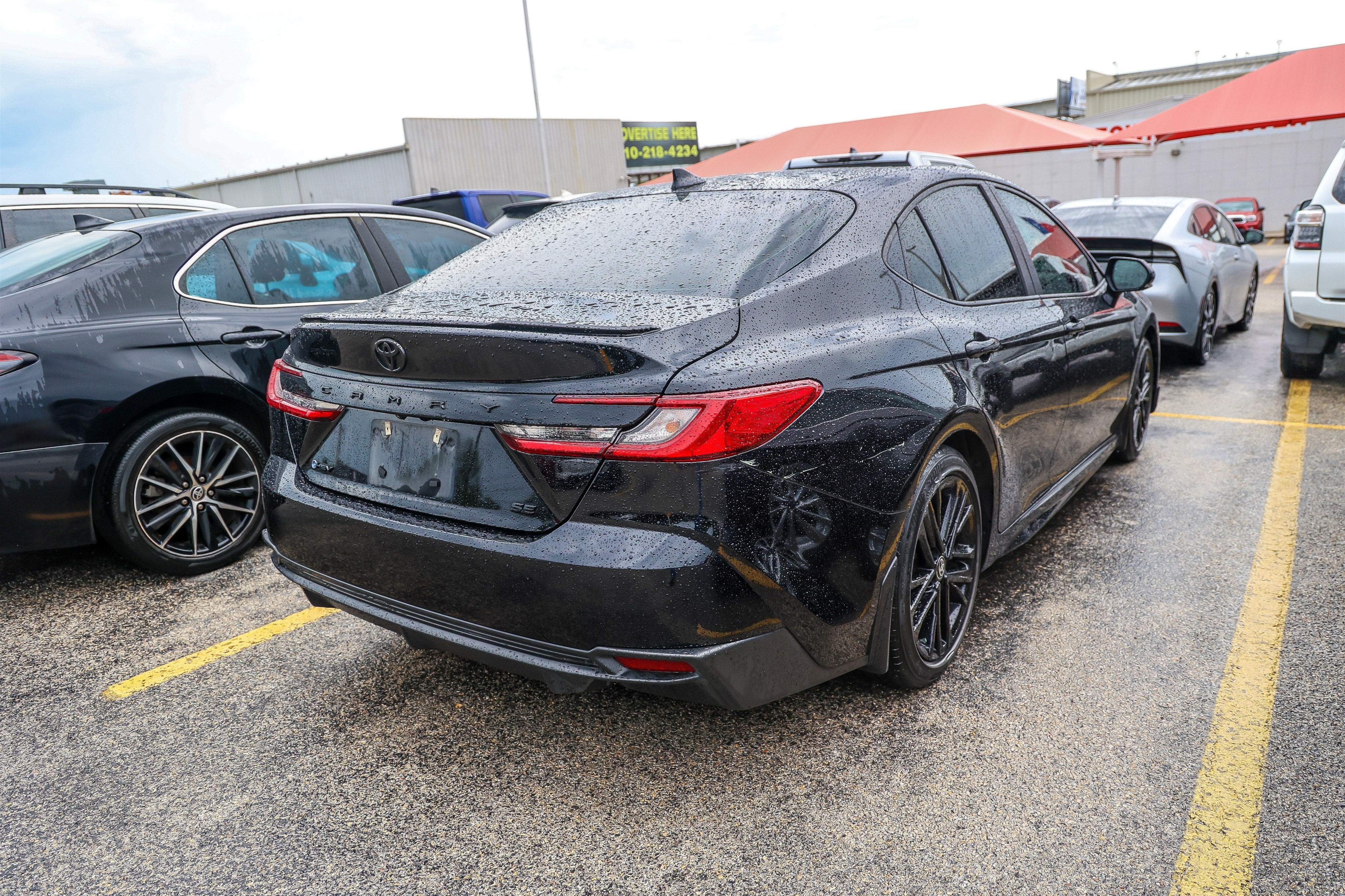 2025 Toyota Camry SE