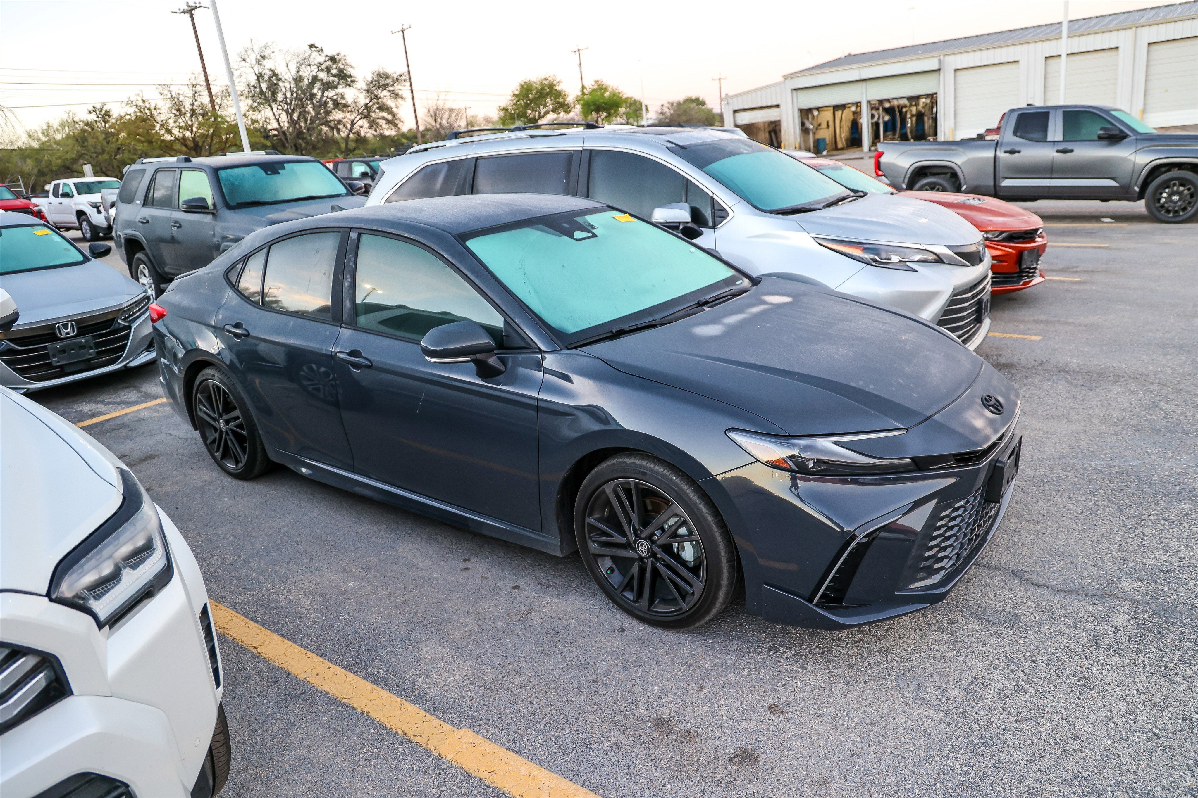 2025 Toyota CAMRY XSE