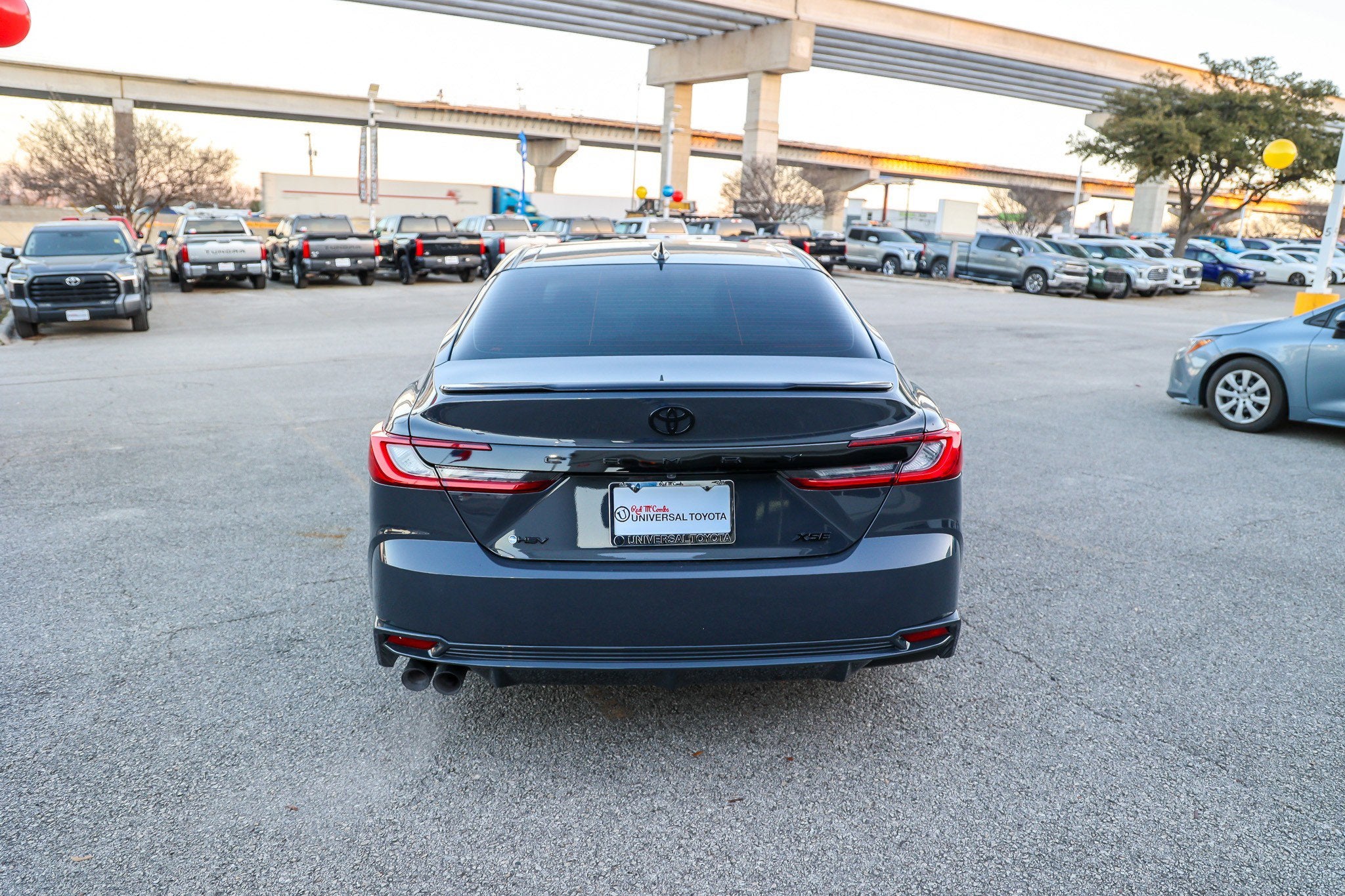 2025 Toyota CAMRY LE