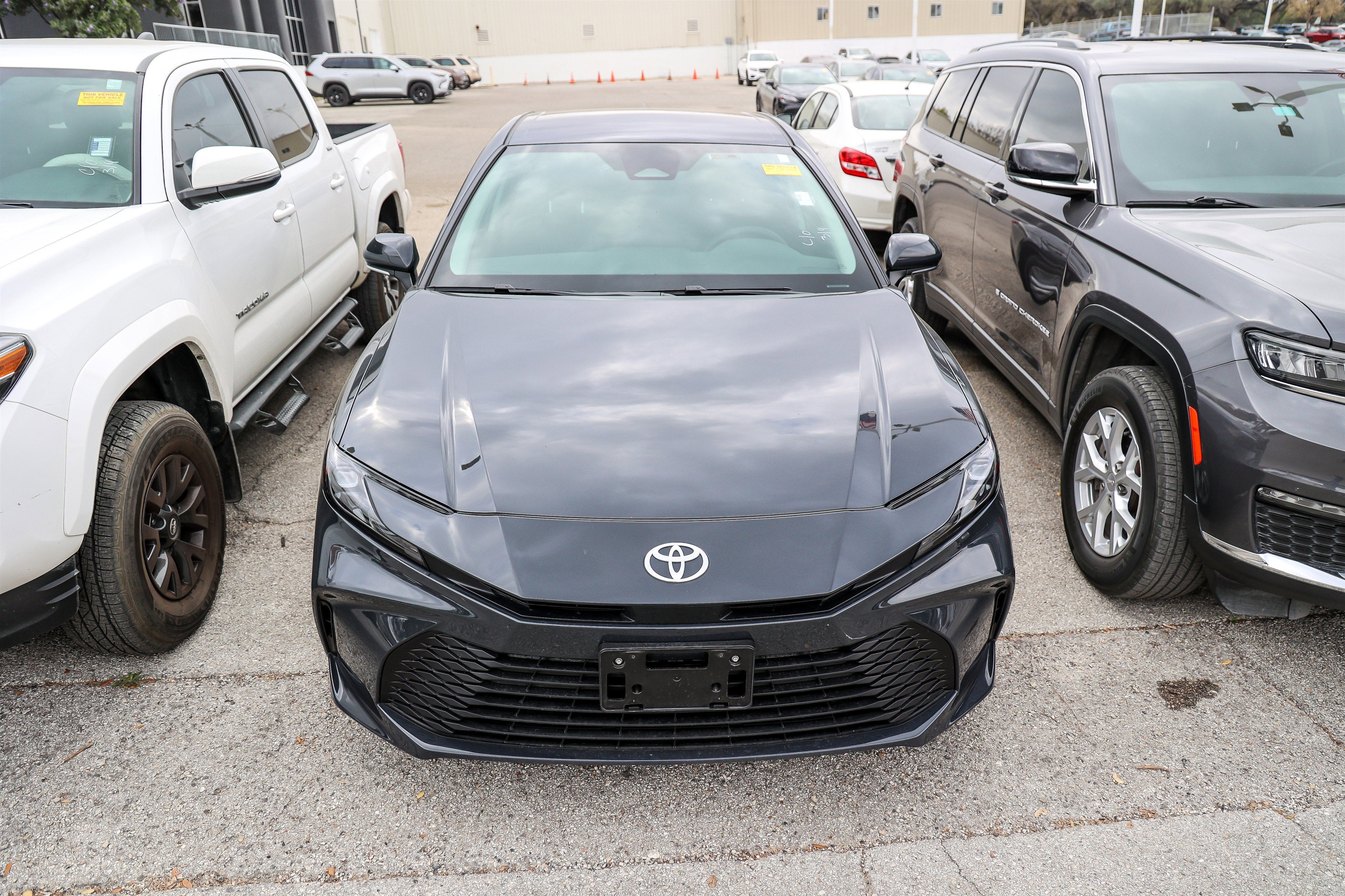 2026 Toyota CAMRY LE