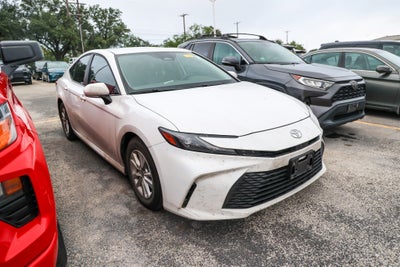 2025 Toyota Camry LE