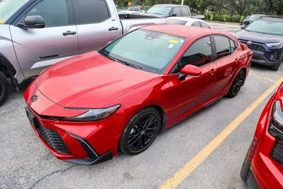 2025 Toyota Camry SE