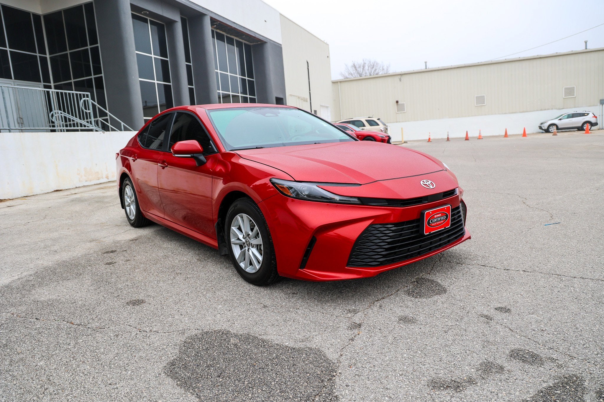 2025 Toyota CAMRY LE