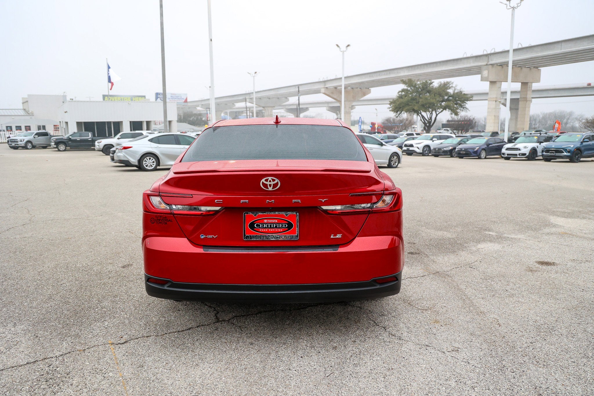 2025 Toyota CAMRY LE