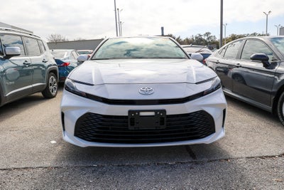 2025 Toyota CAMRY LE