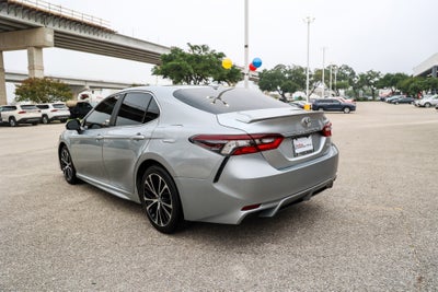 2024 Toyota Camry Base