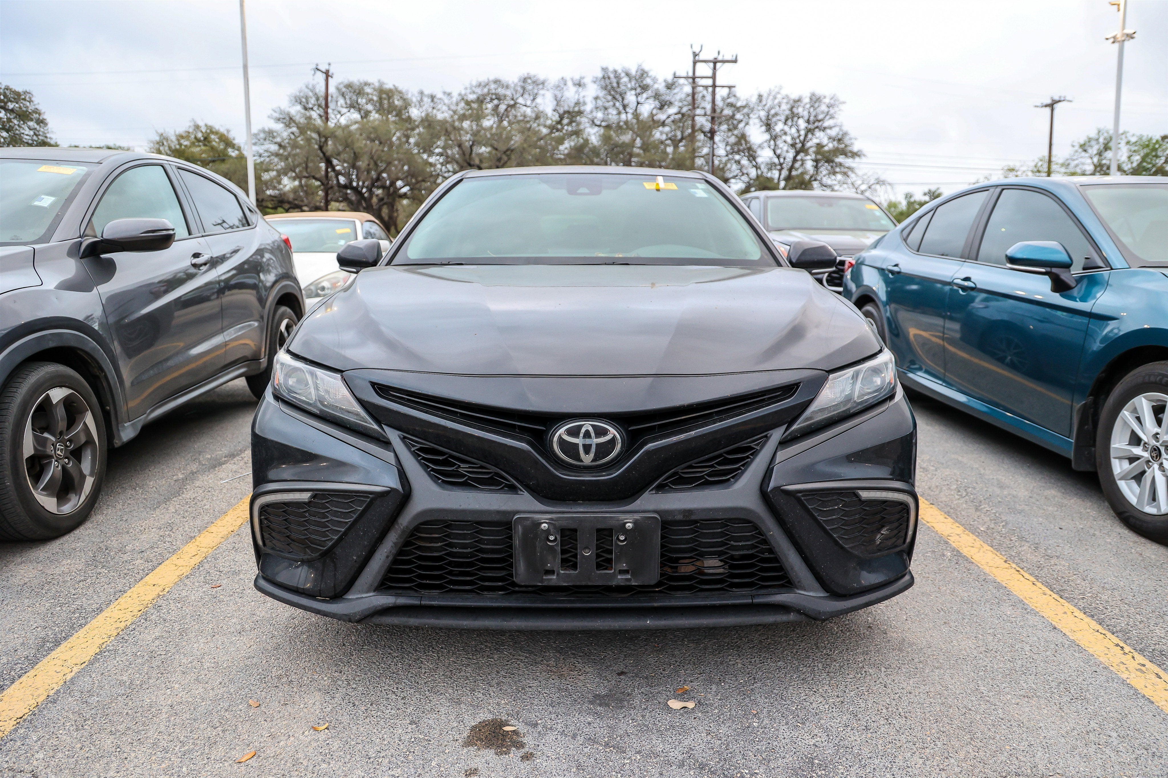 2023 Toyota CAMRY SE