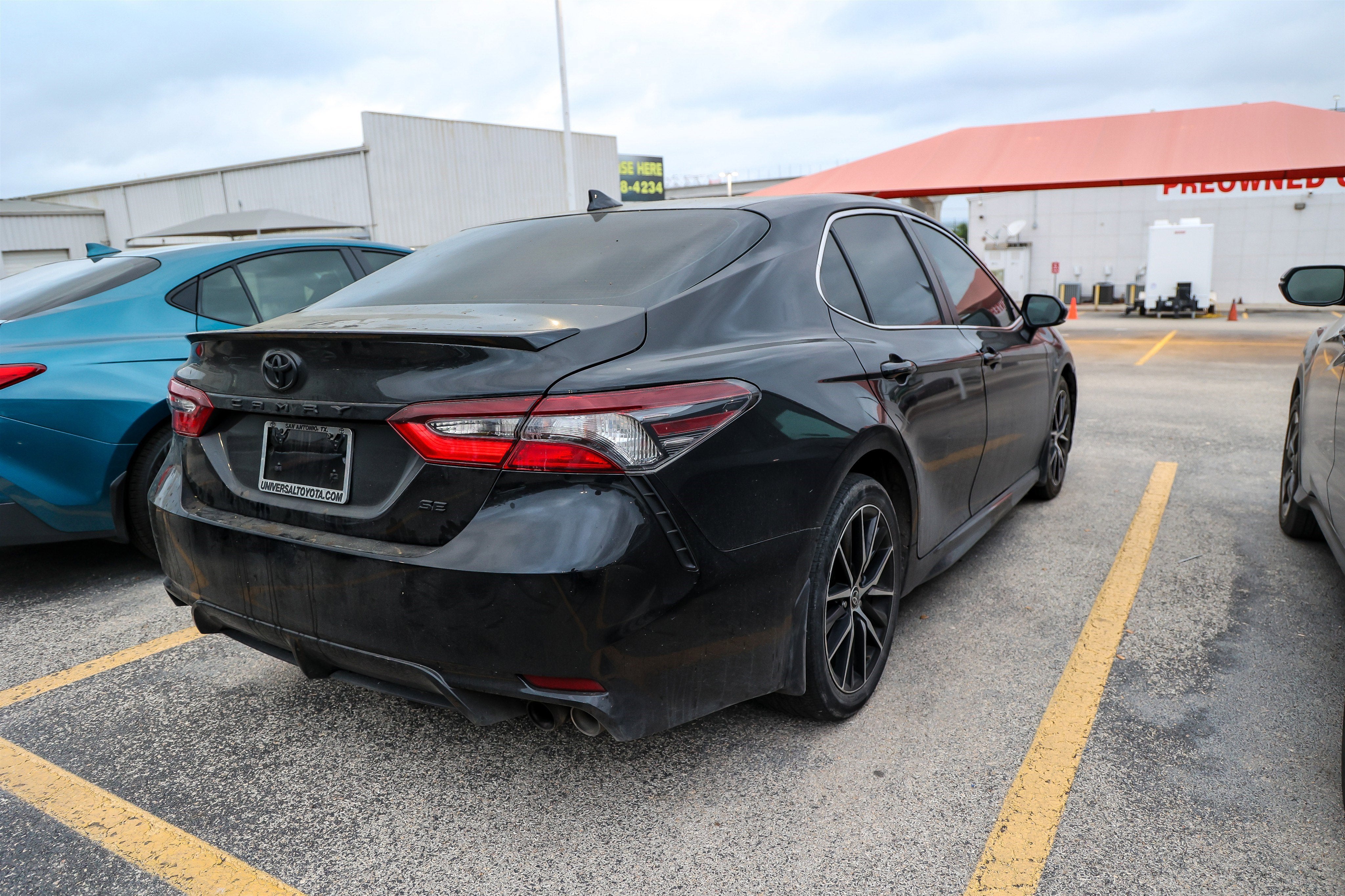2023 Toyota CAMRY SE