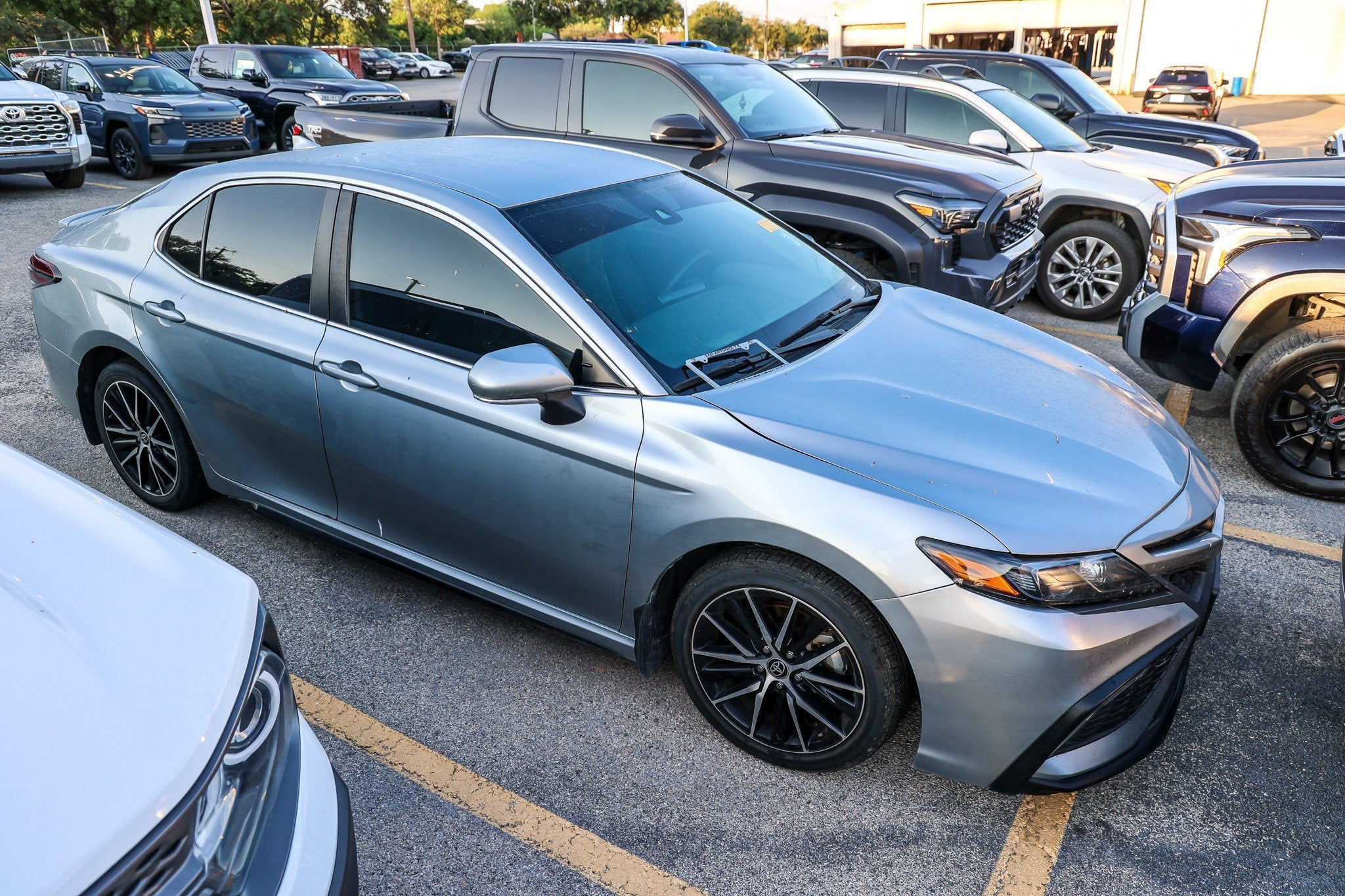 2024 Toyota Camry SE