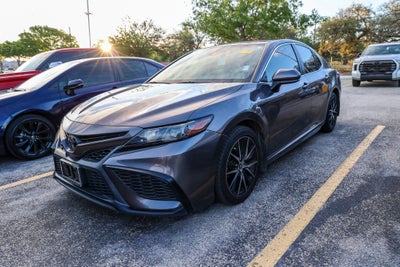2021 Toyota Camry SE