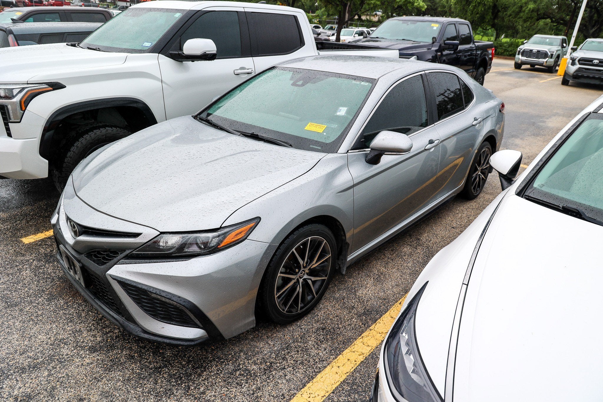2024 Toyota Camry SE