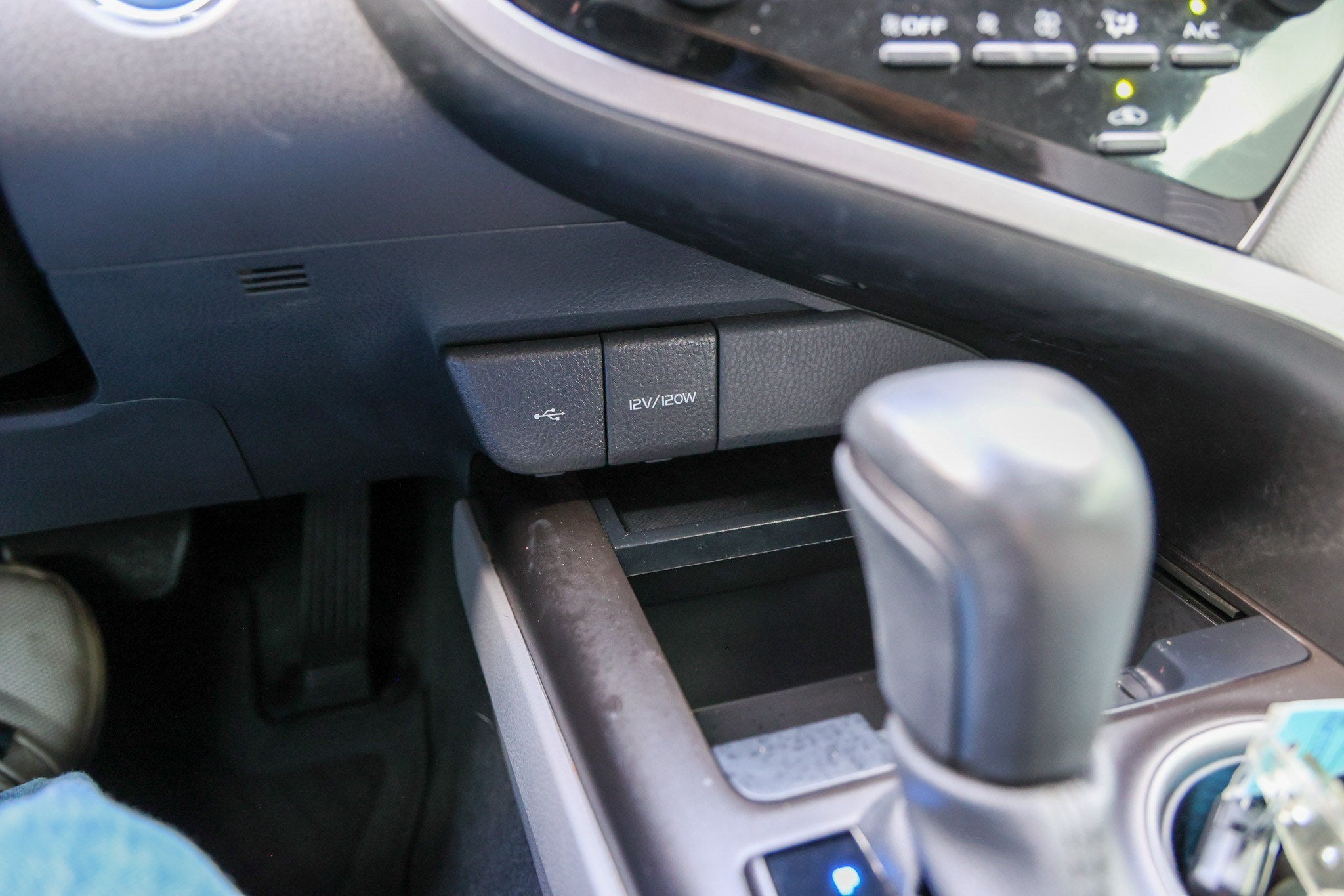 2024 Toyota Camry Hybrid Hybrid SE